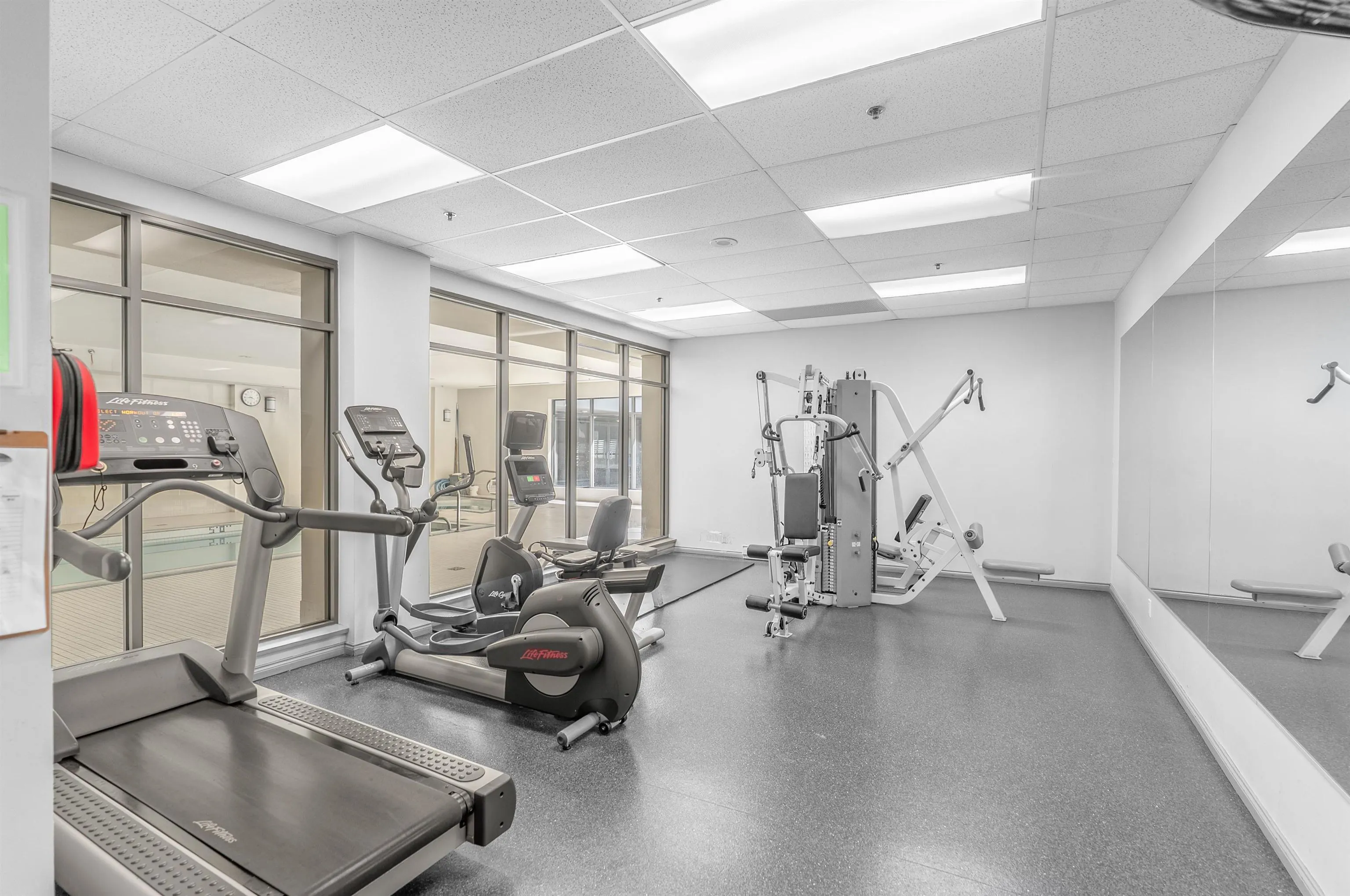 512 8100 Saba Road
