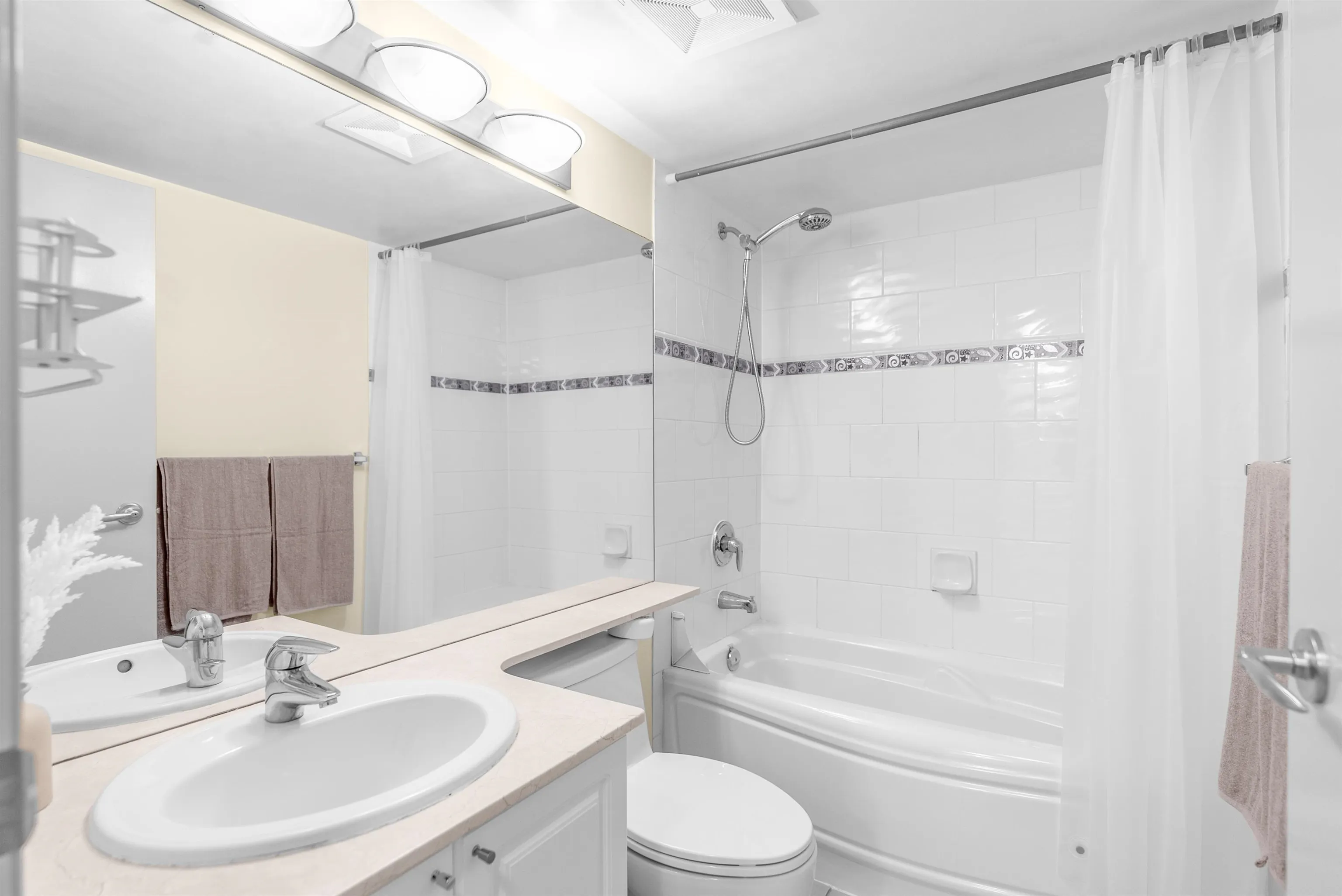 512 8100 Saba Road