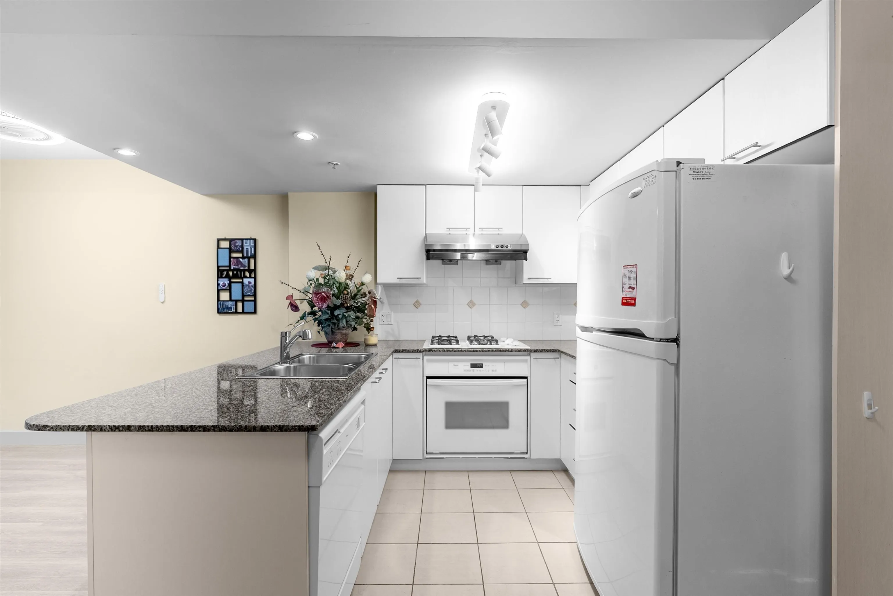 512 8100 Saba Road