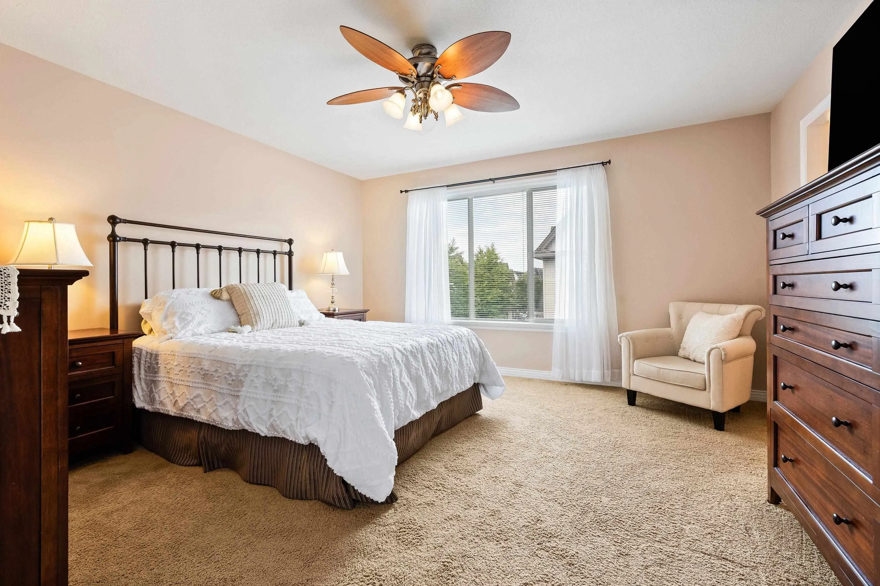 73 5556 Peach Road