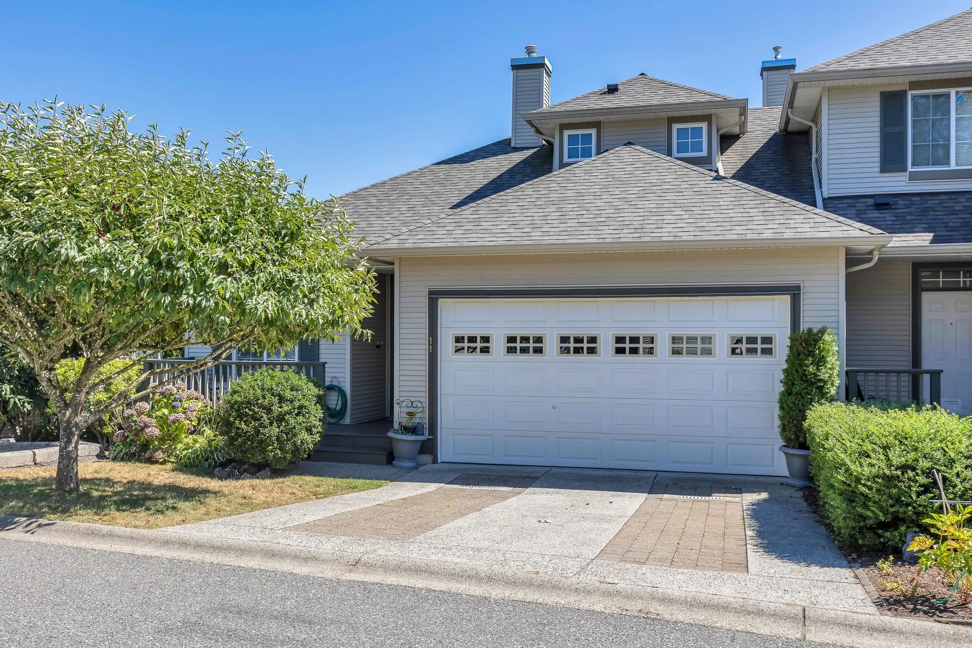 11 2088 Winfield Drive