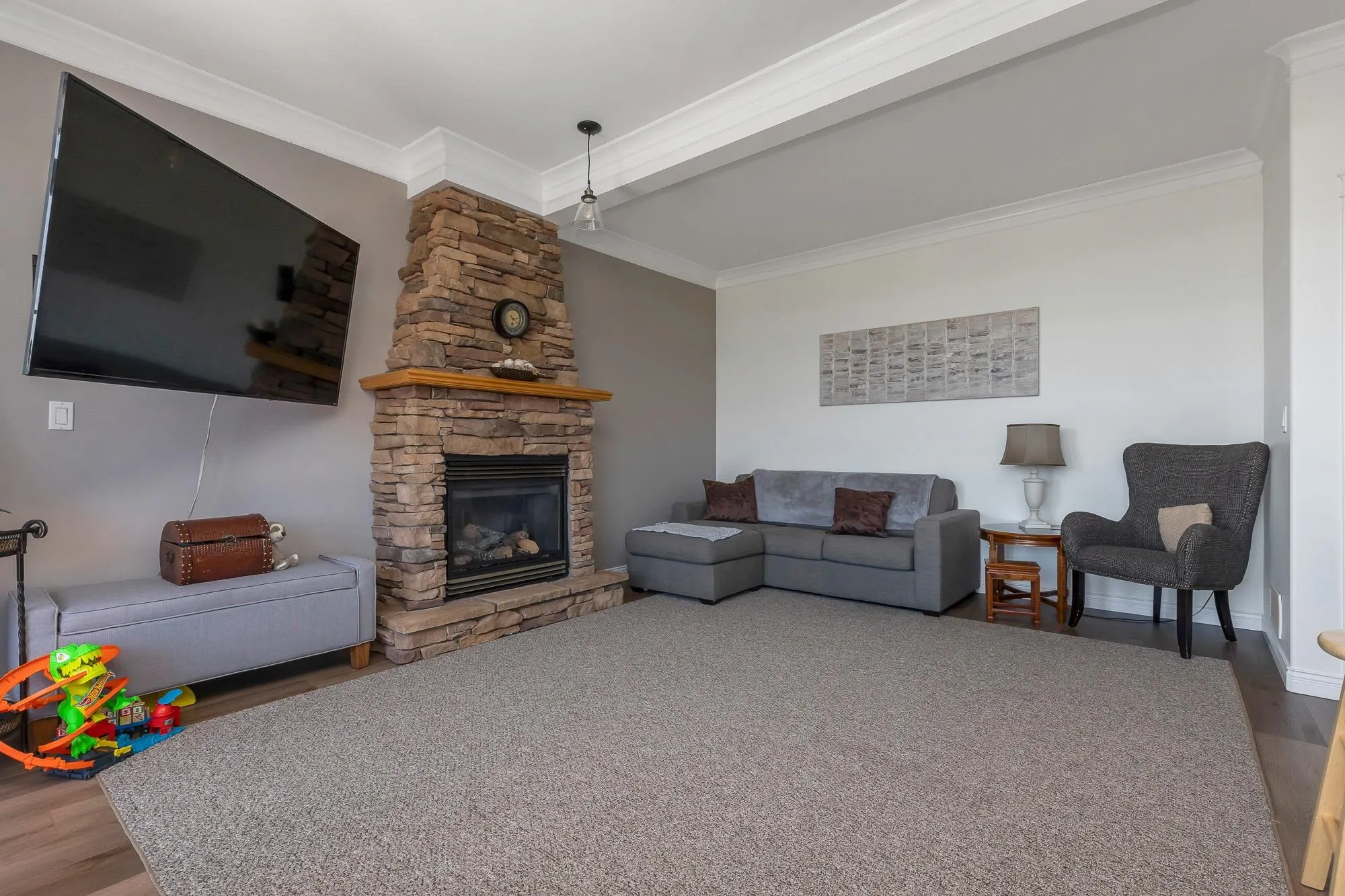 11 2088 Winfield Drive