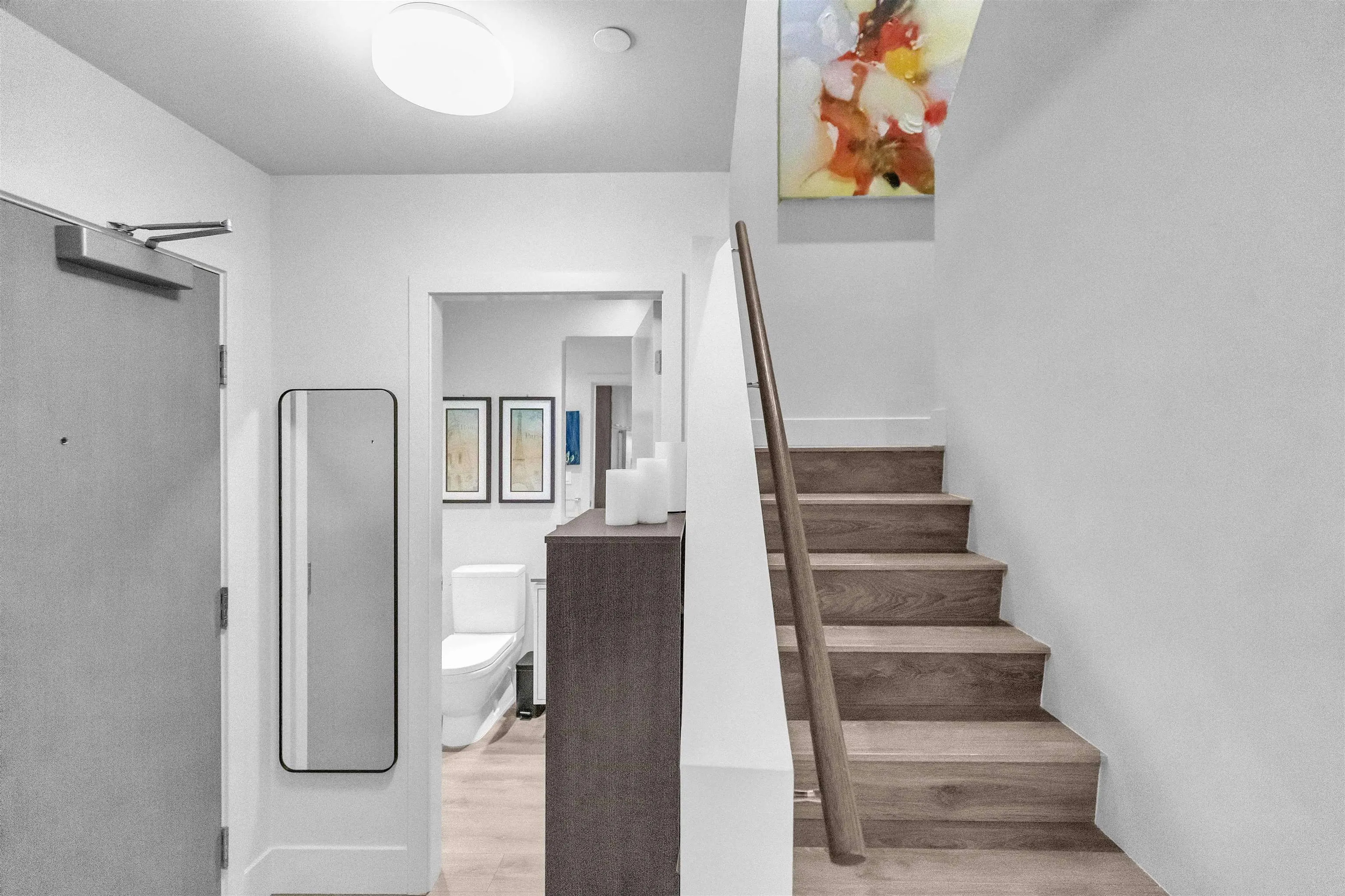104 680 Seylynn Crescent