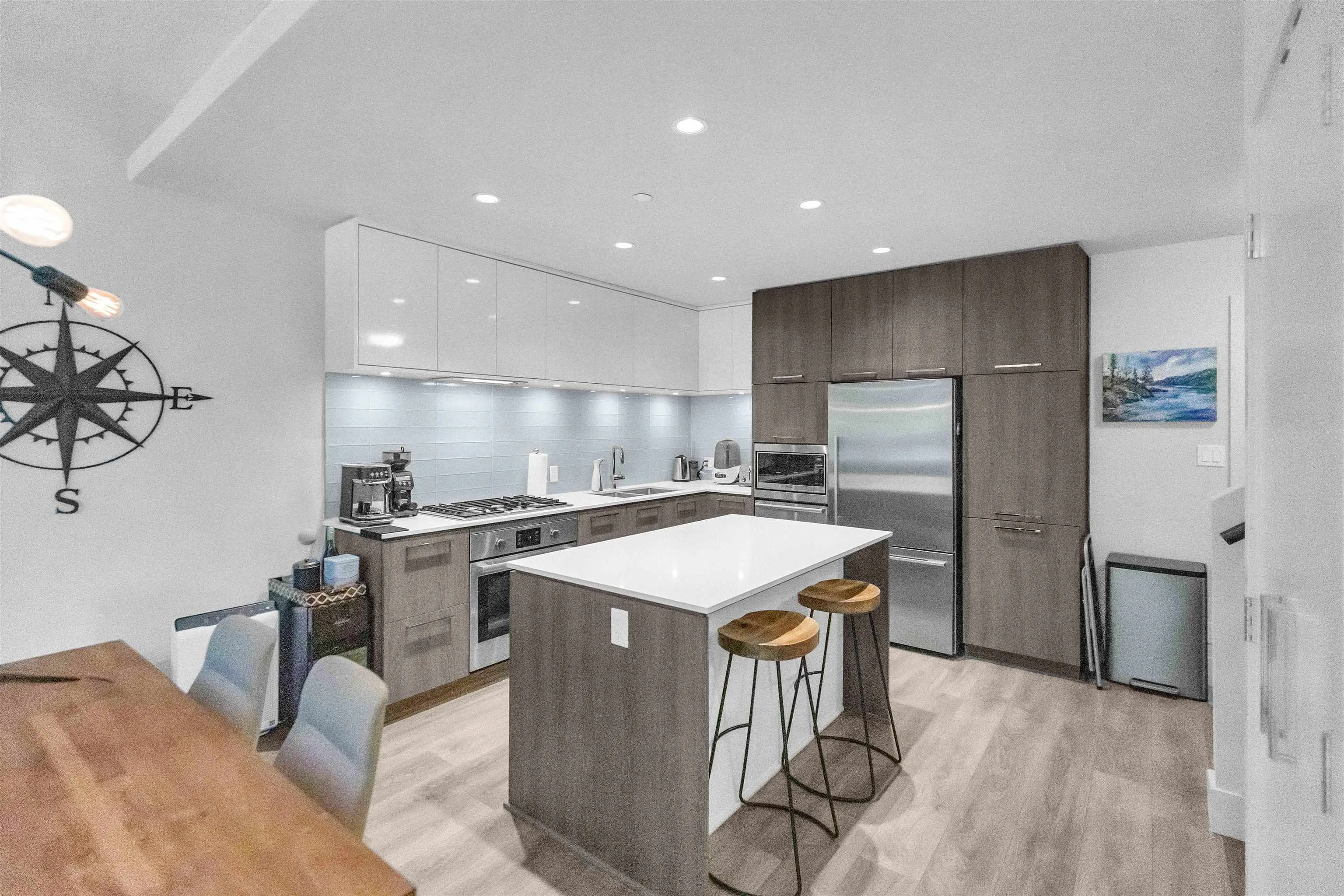 104 680 Seylynn Crescent