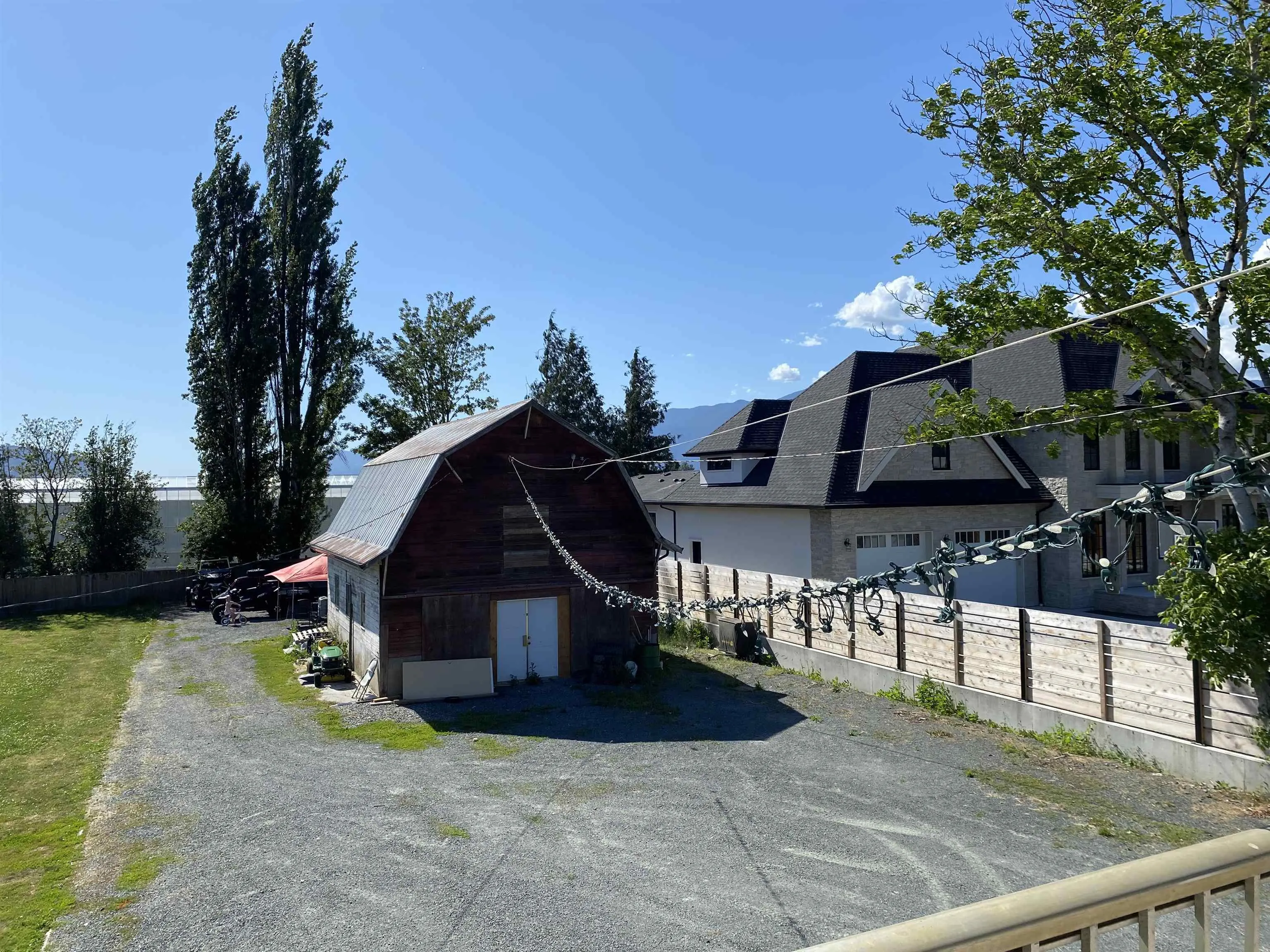 8875 Prest Road Road