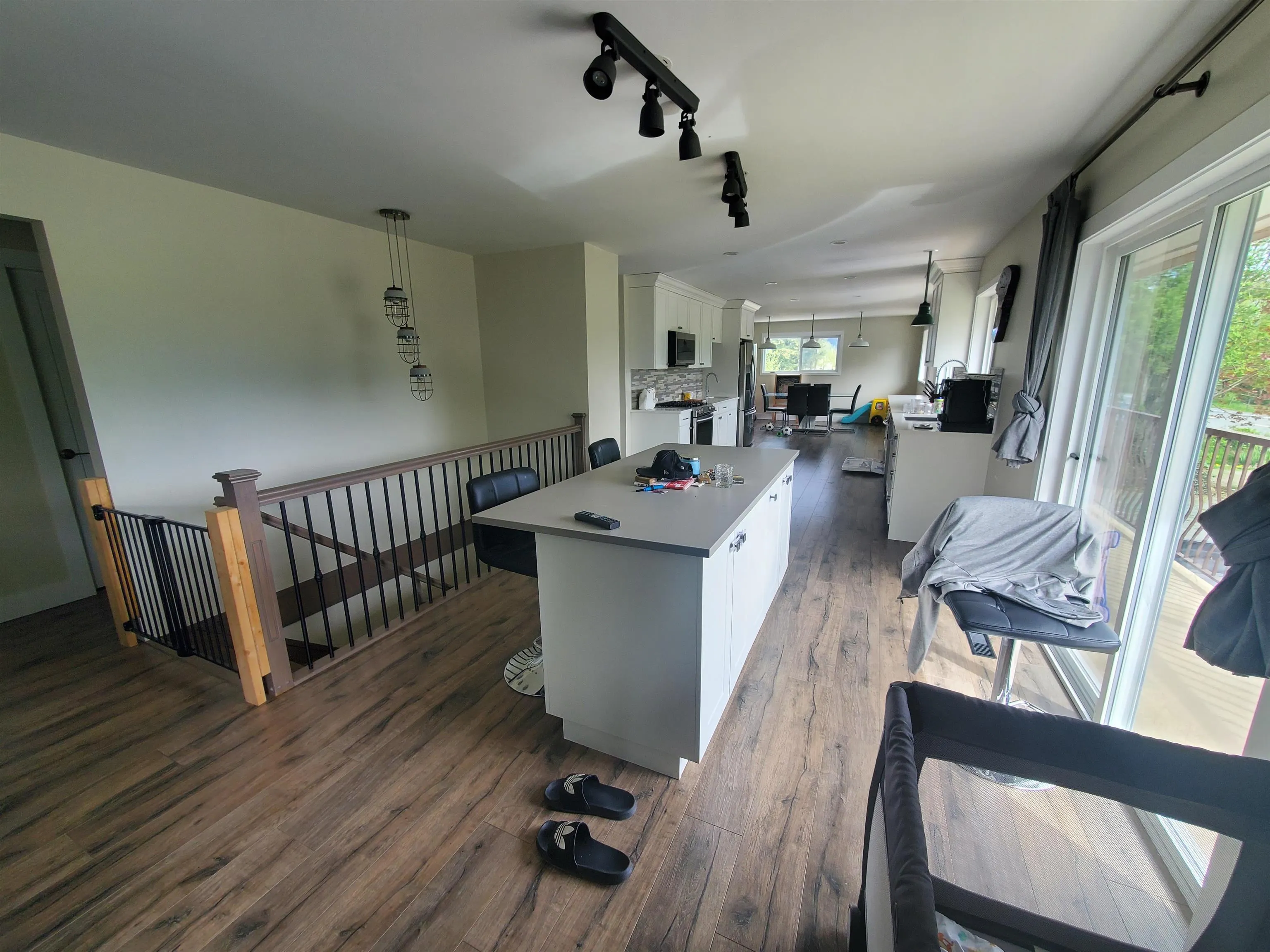 8875 Prest Road Road