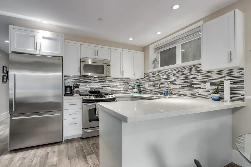 317 W 16th Avenue