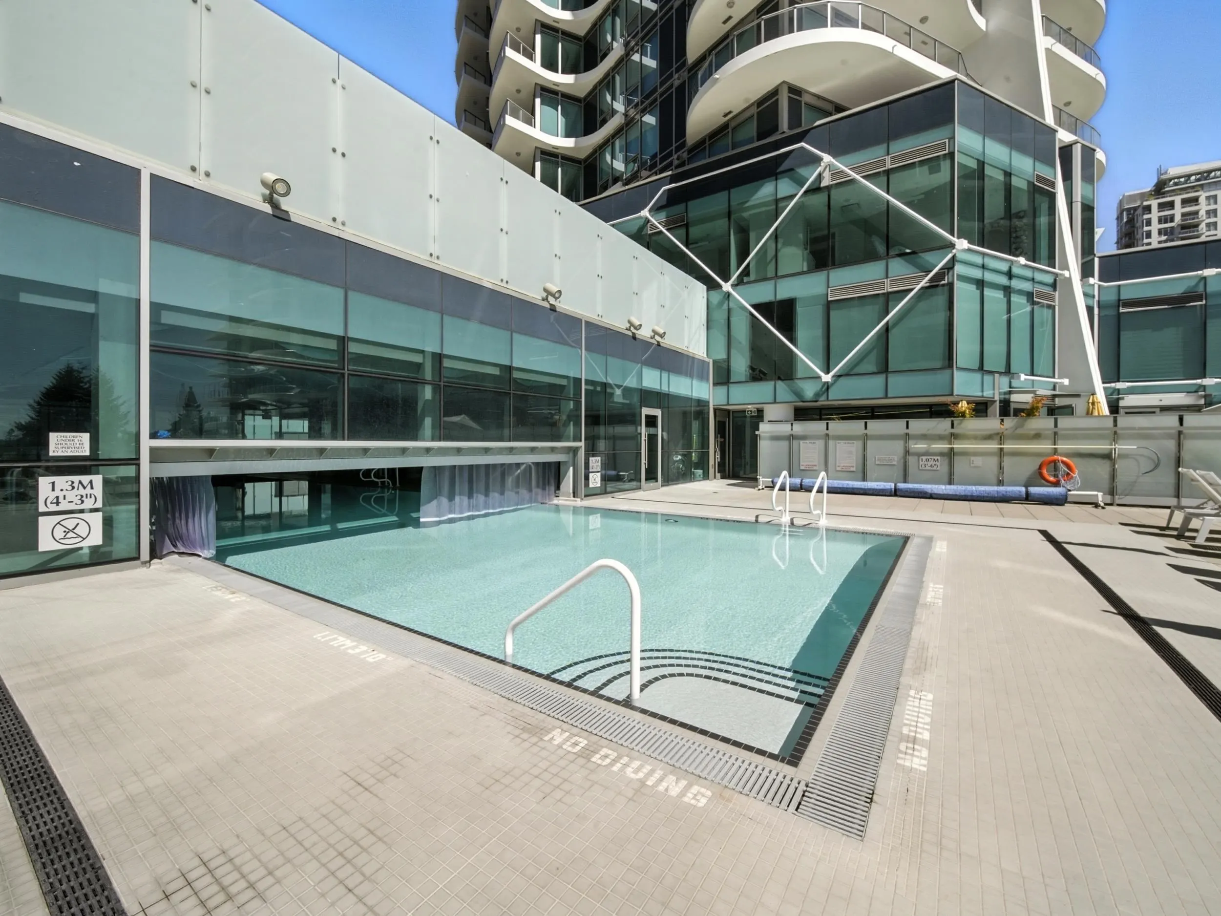 1604 1500 Martin Street