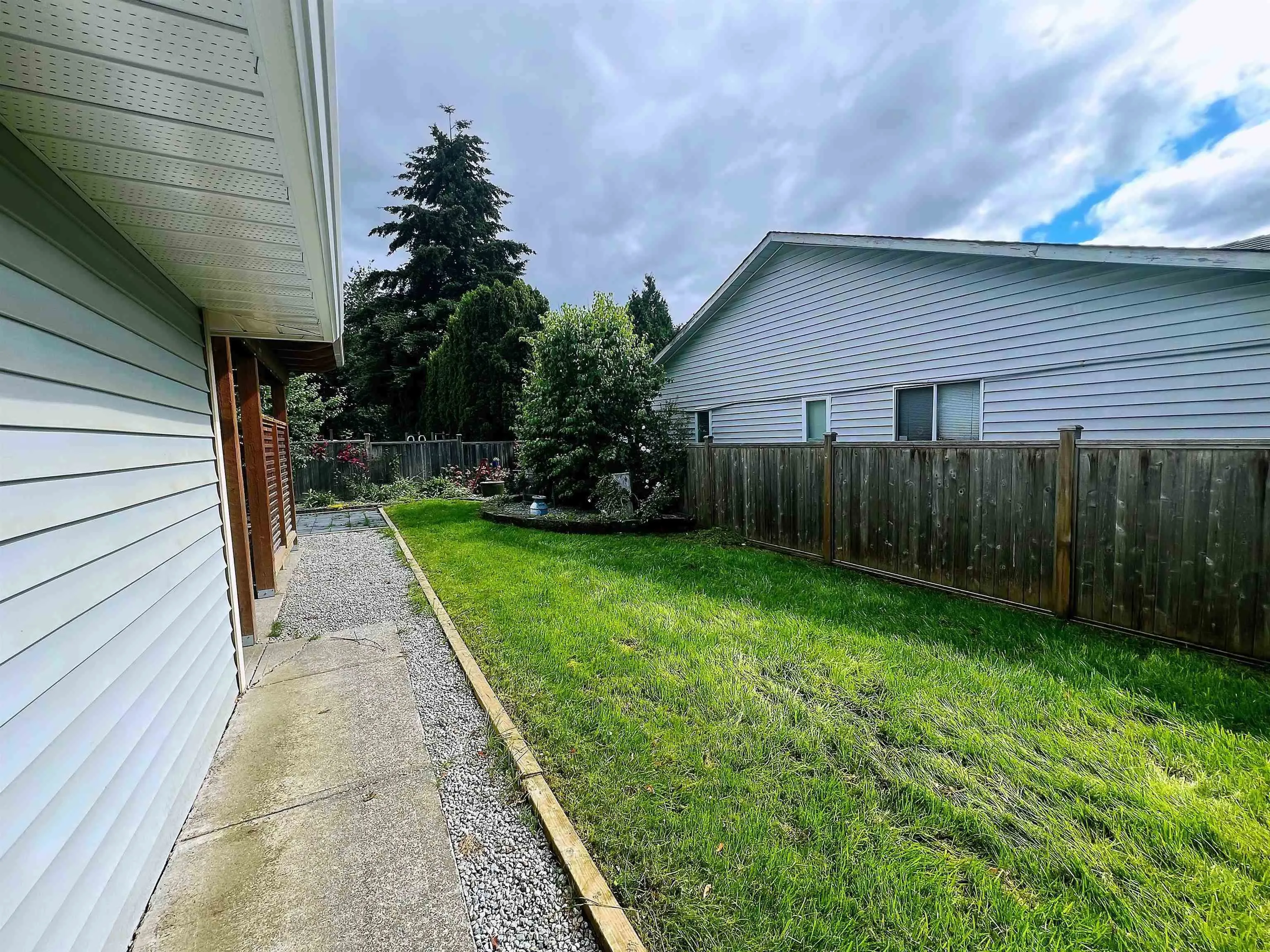 22641 Kendrick Loop