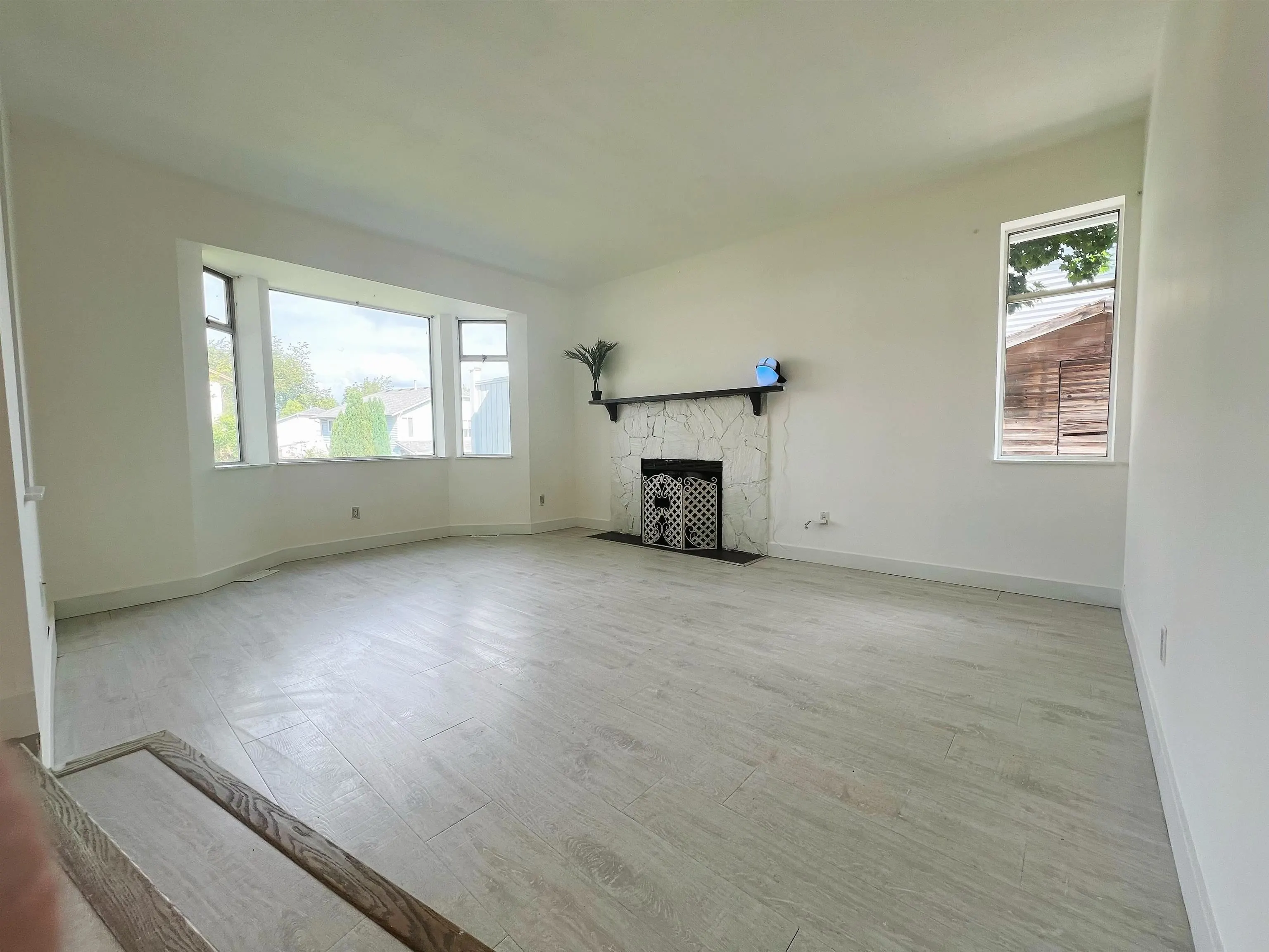 22641 Kendrick Loop