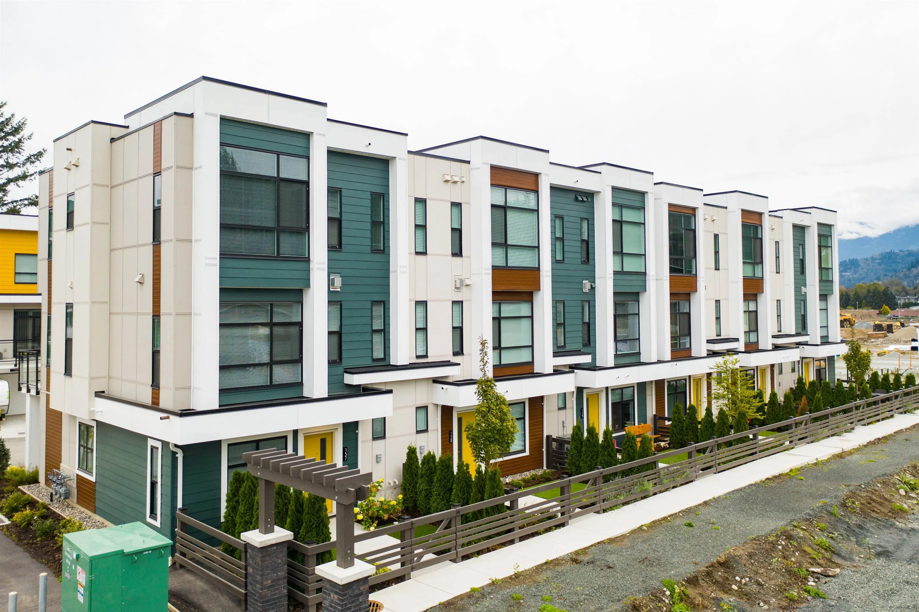 214 46150 Thomas Road