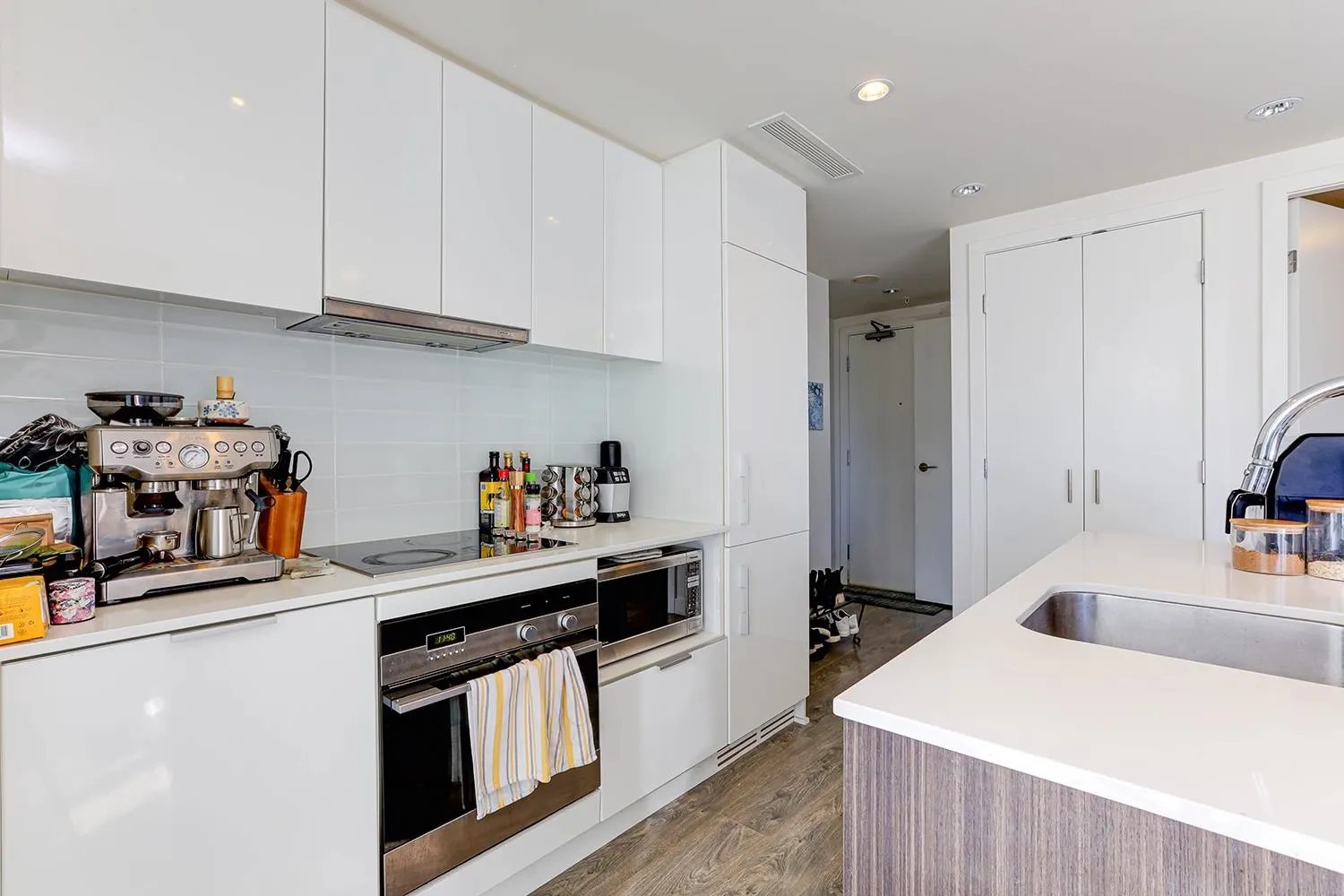 1606 1308 Hornby Street