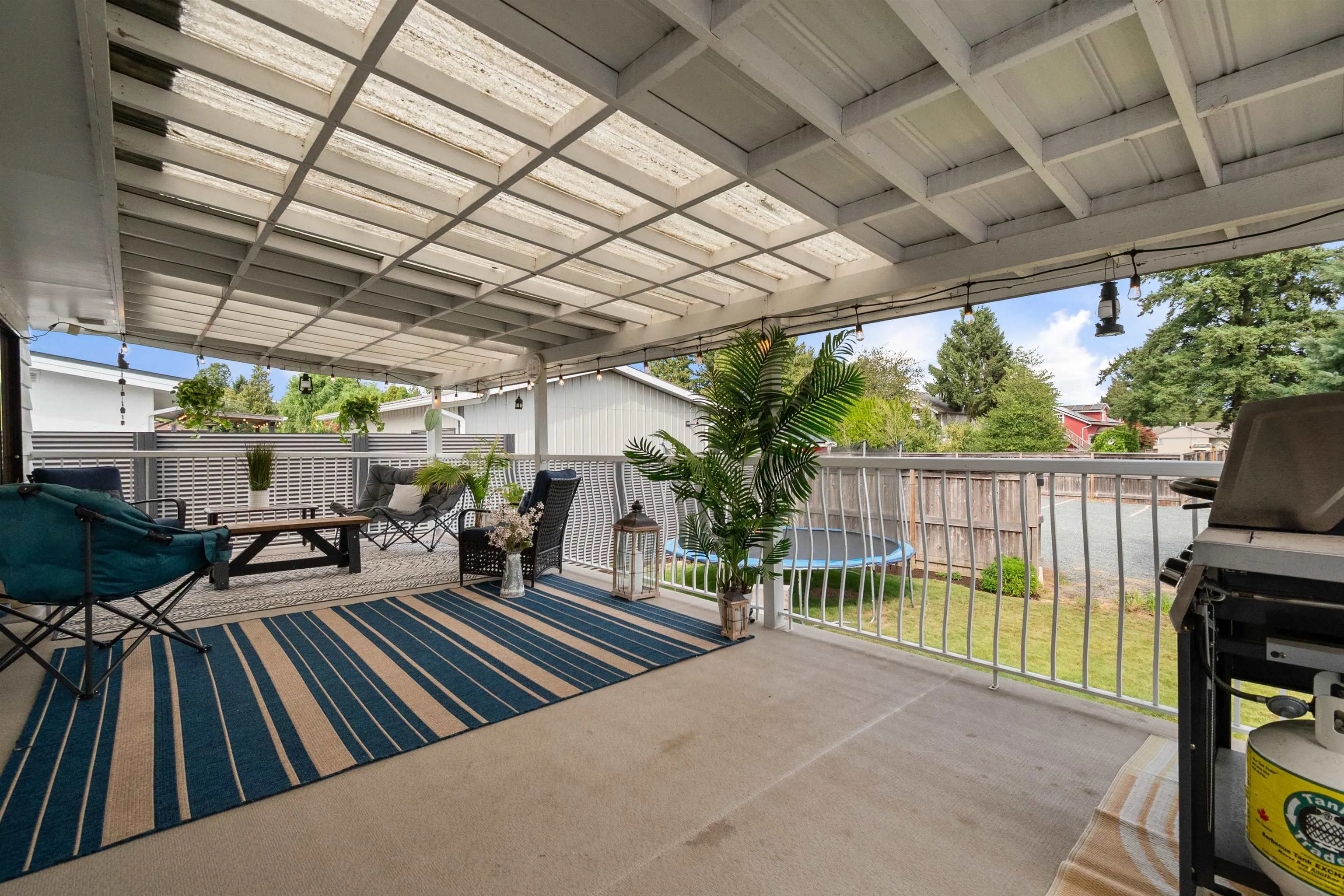 10098 Bonavista Street