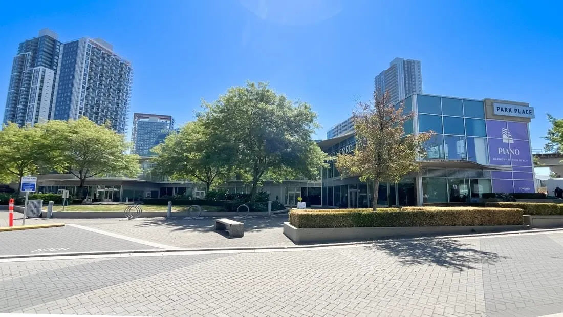 2710 13618 100 Avenue