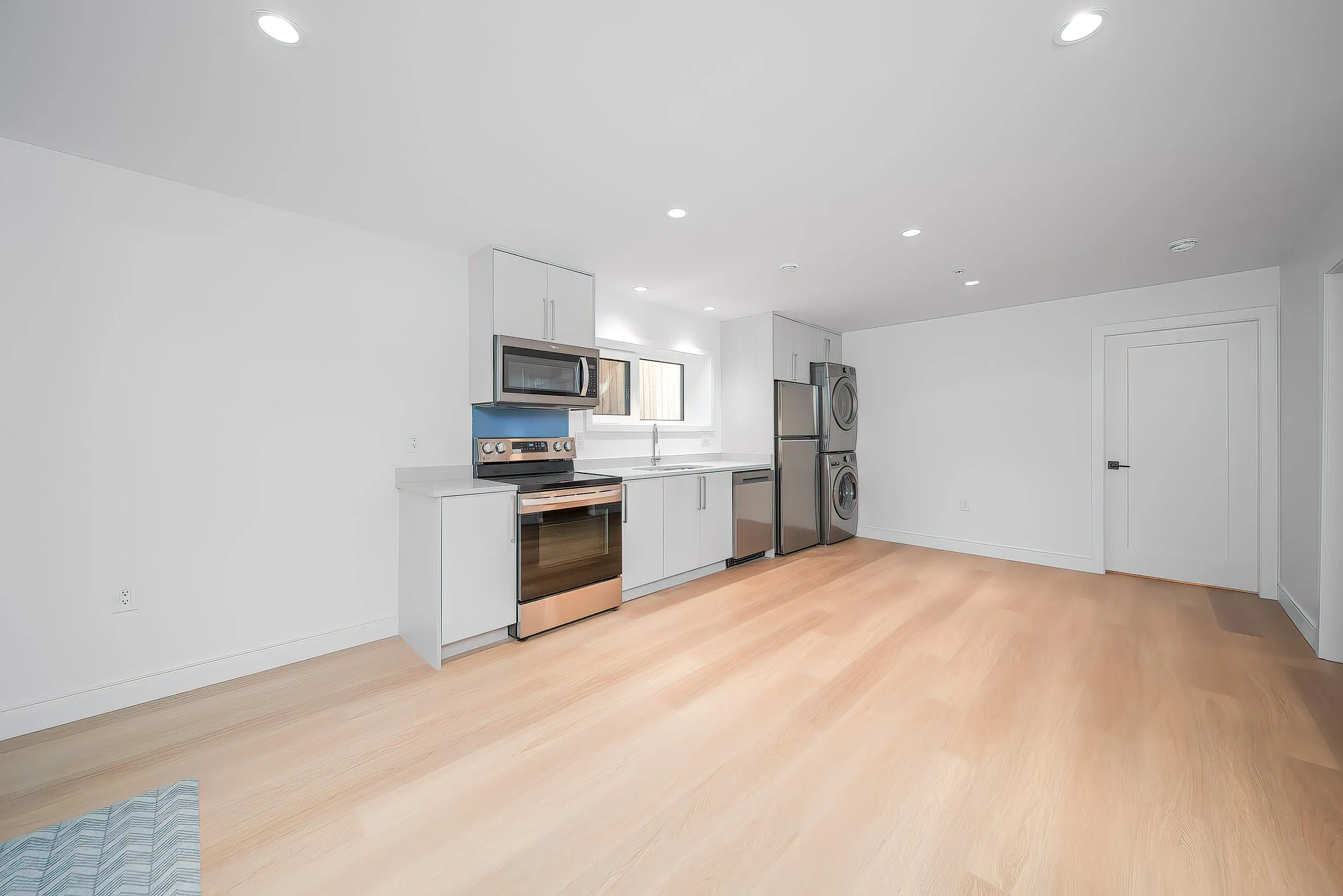 5838 Highbury Street