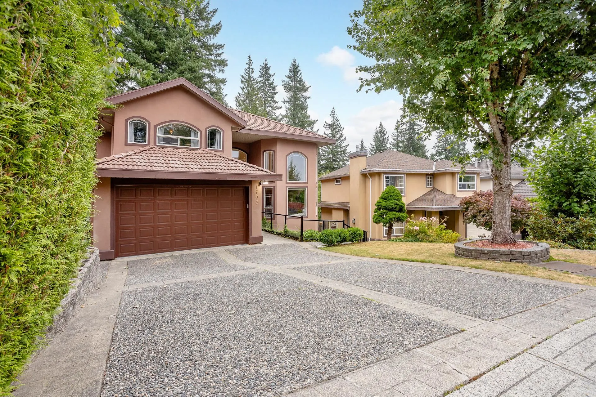 1703 Kingfisher Crescent