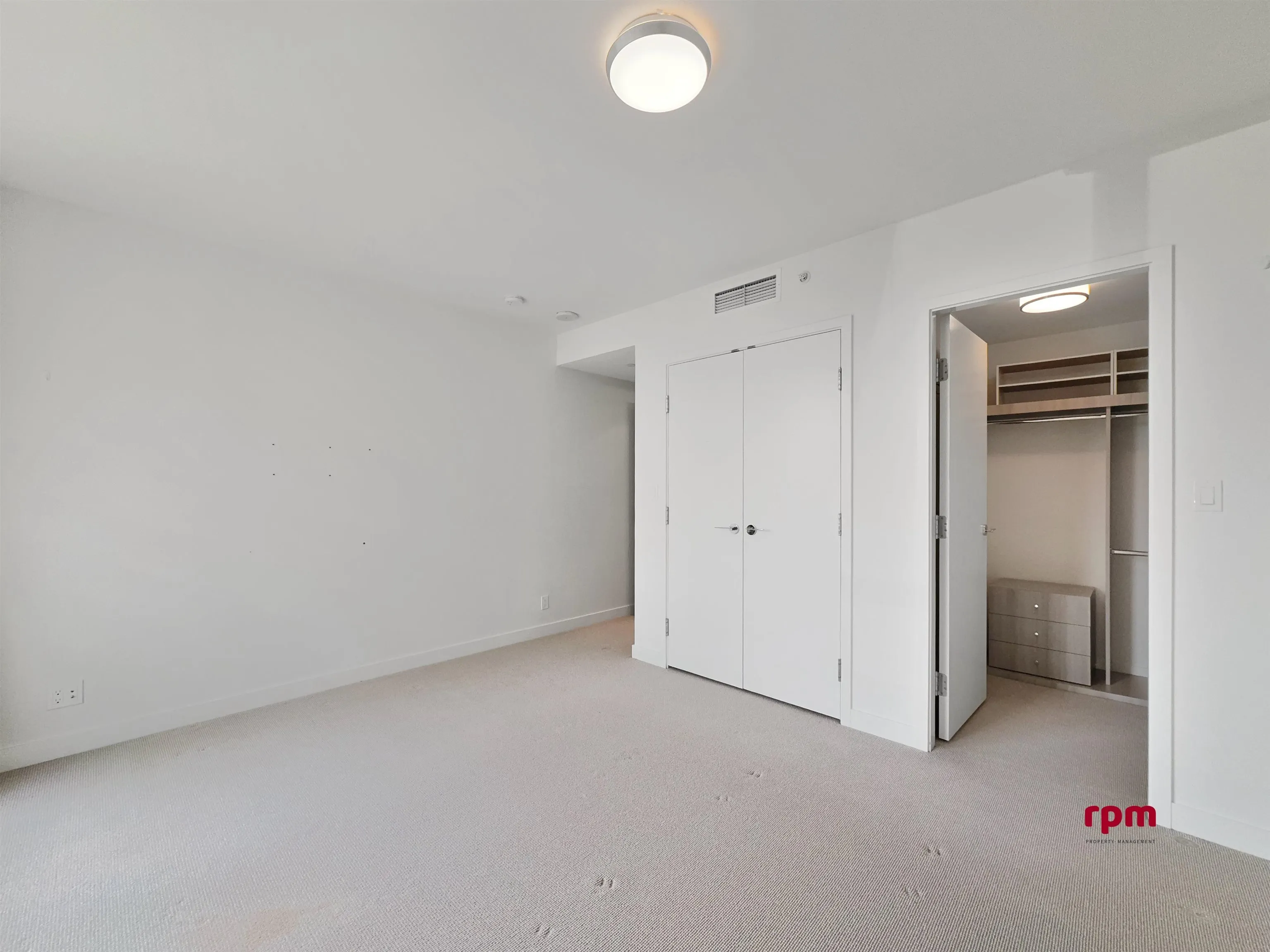 9xx 6611 Pearson Way
