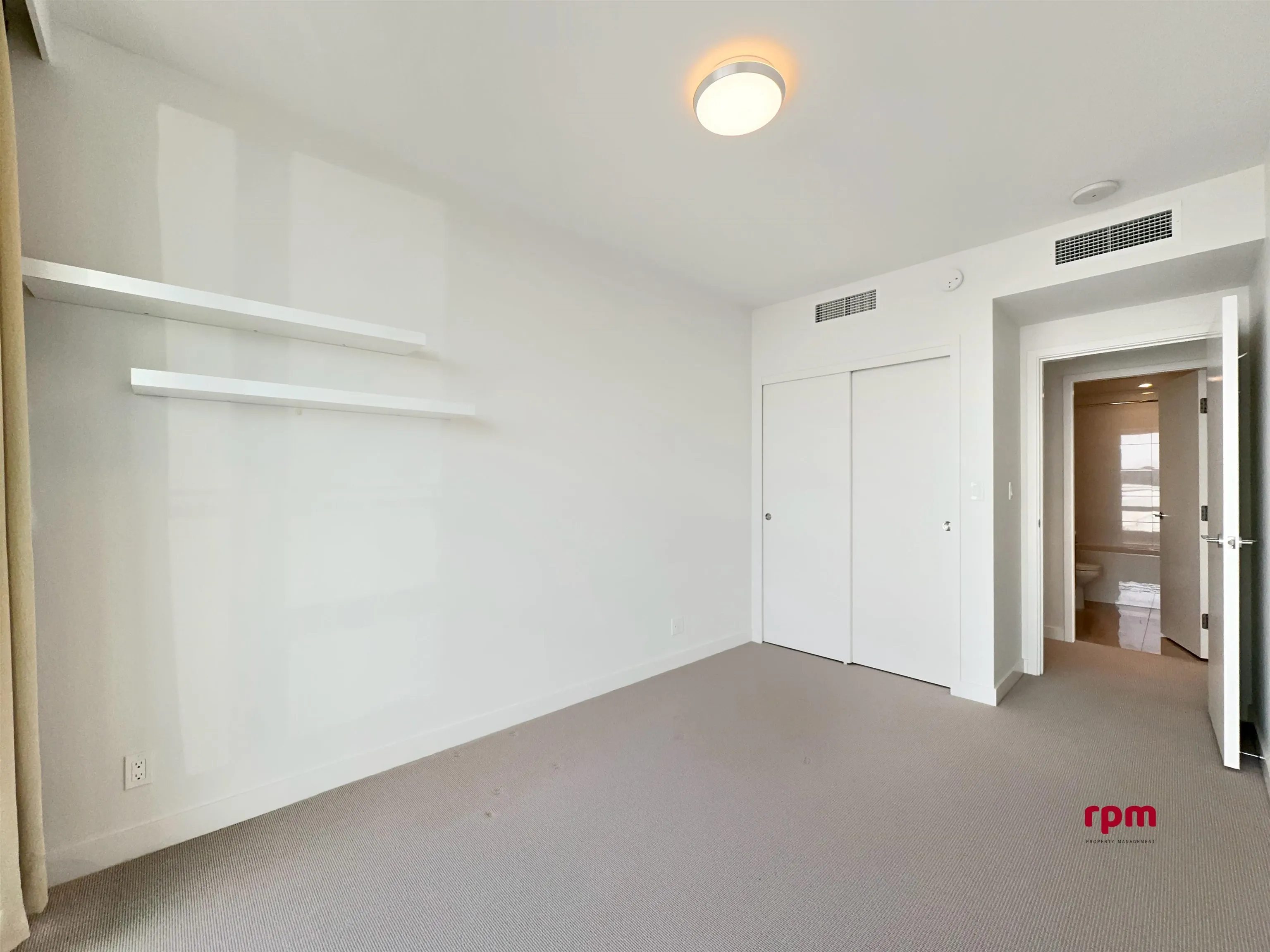 9xx 6611 Pearson Way
