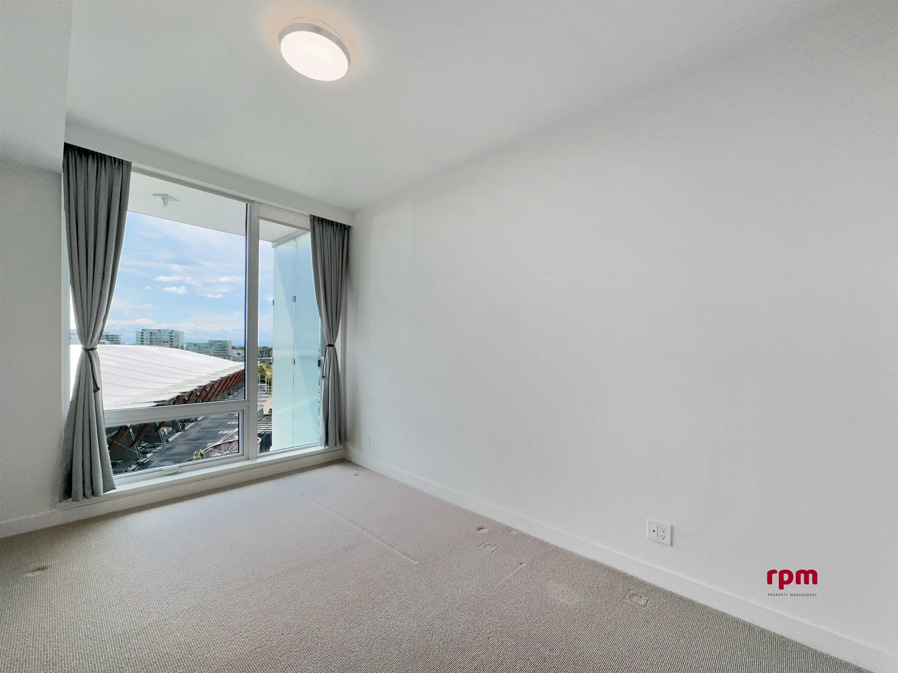 9xx 6611 Pearson Way