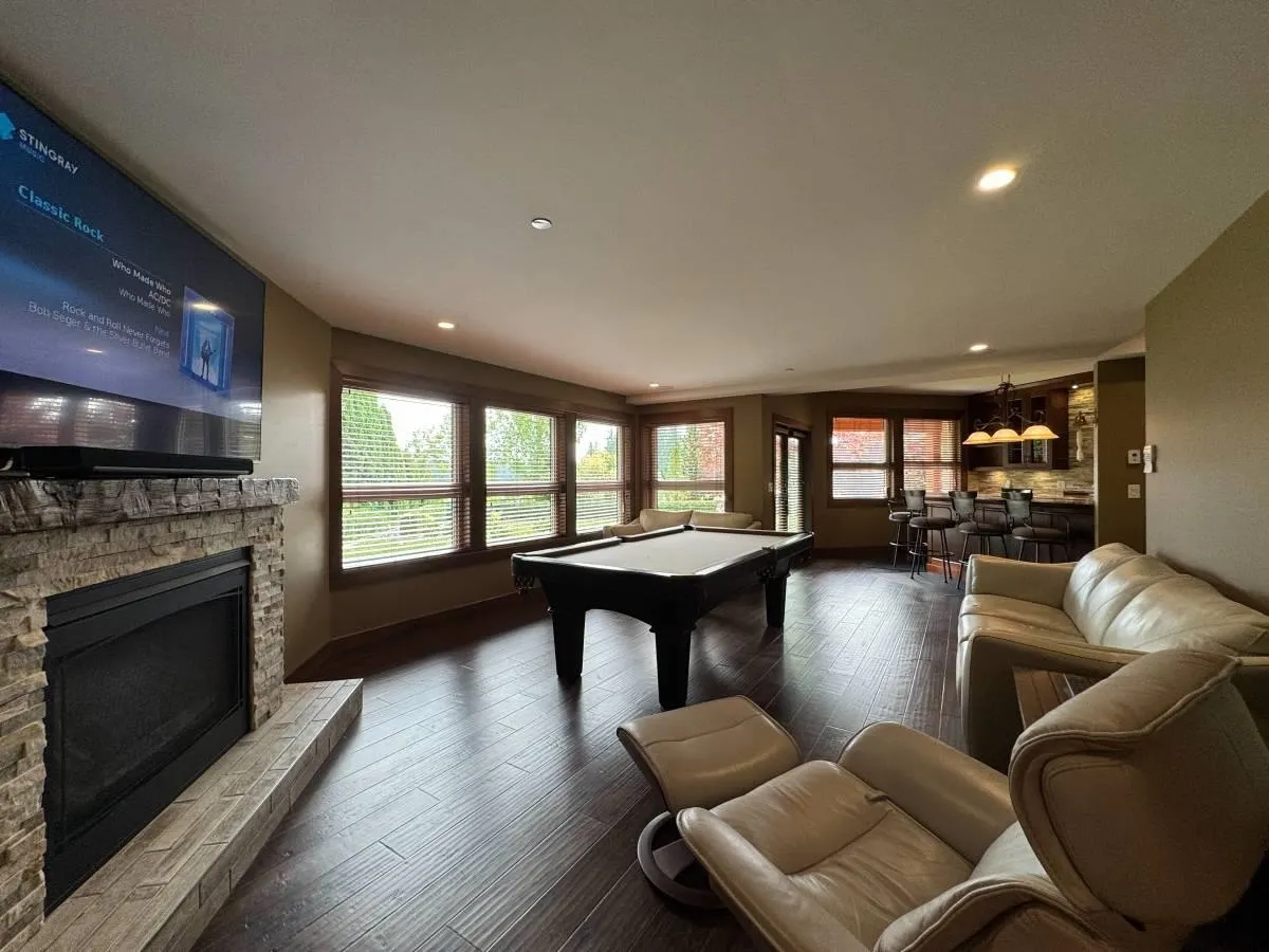20998 River Rd