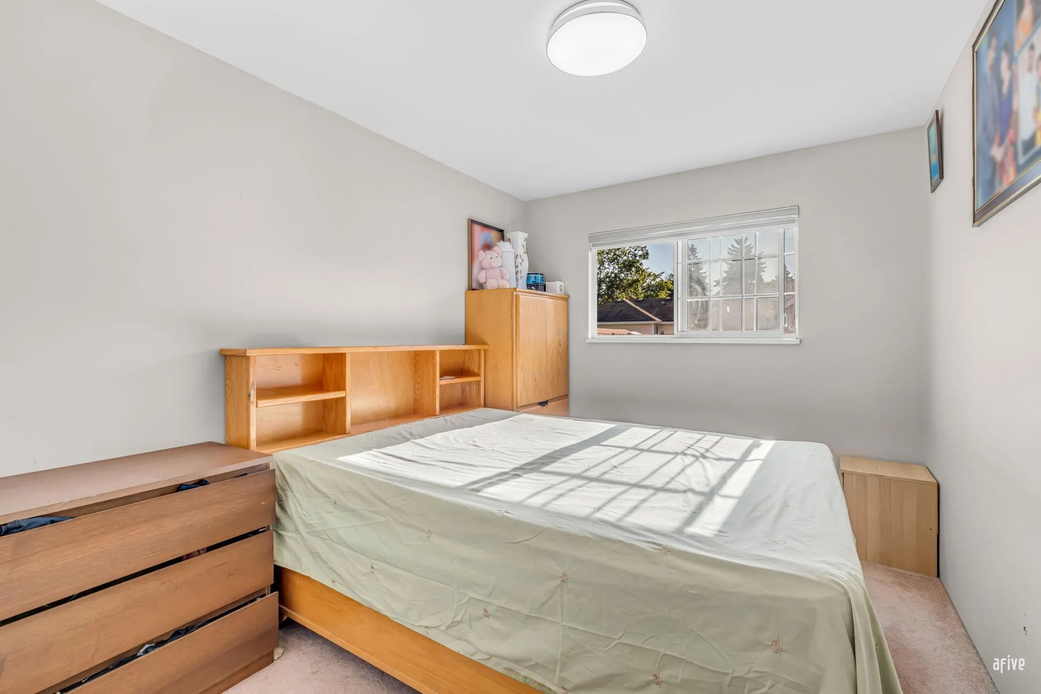 151 12233 92 Avenue