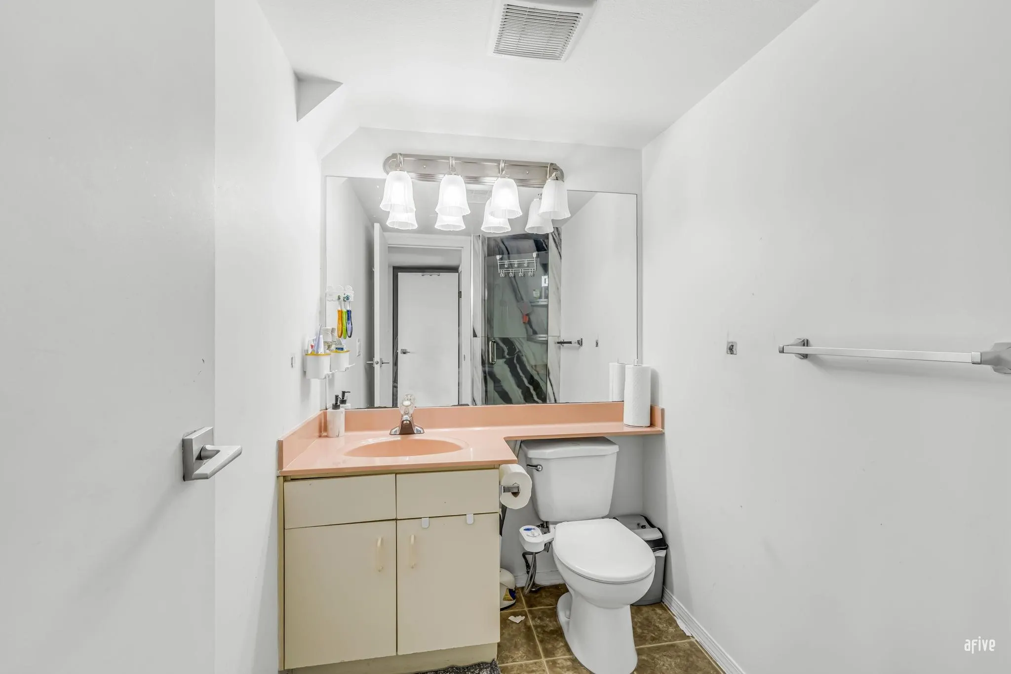 151 12233 92 Avenue