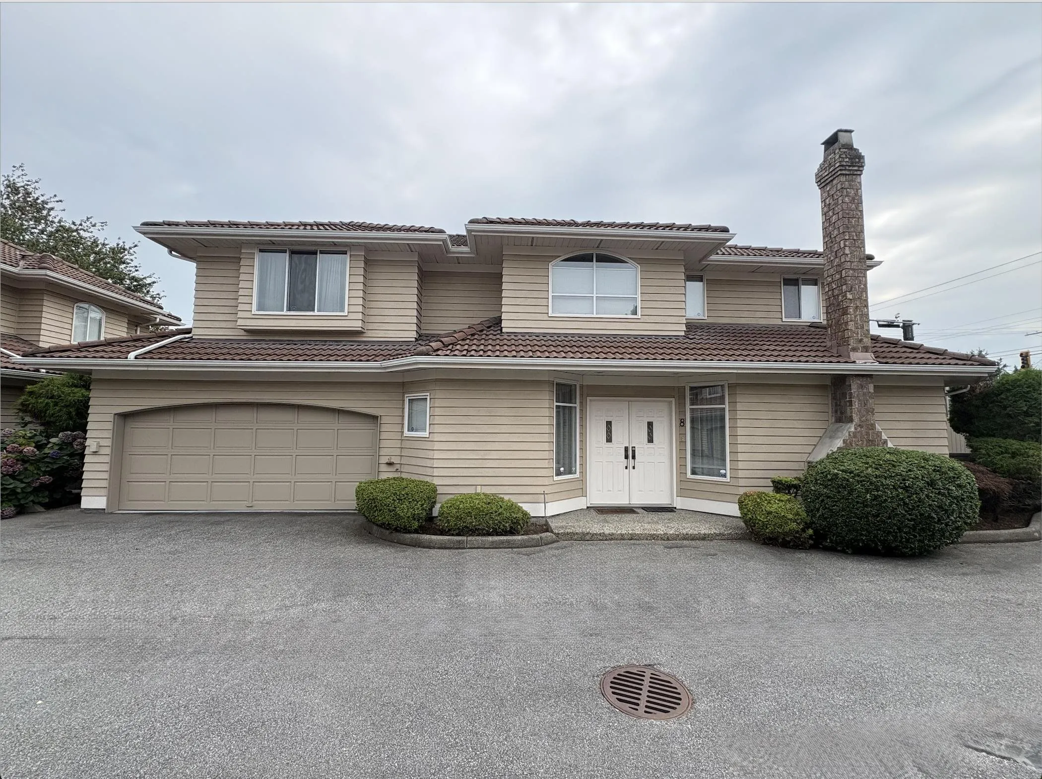 8 6031 Francis Road
