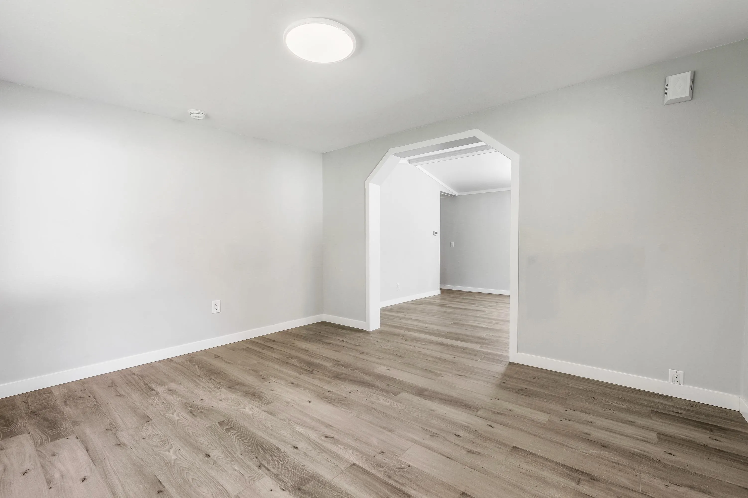 30 65367 Kawkawa Lake Road