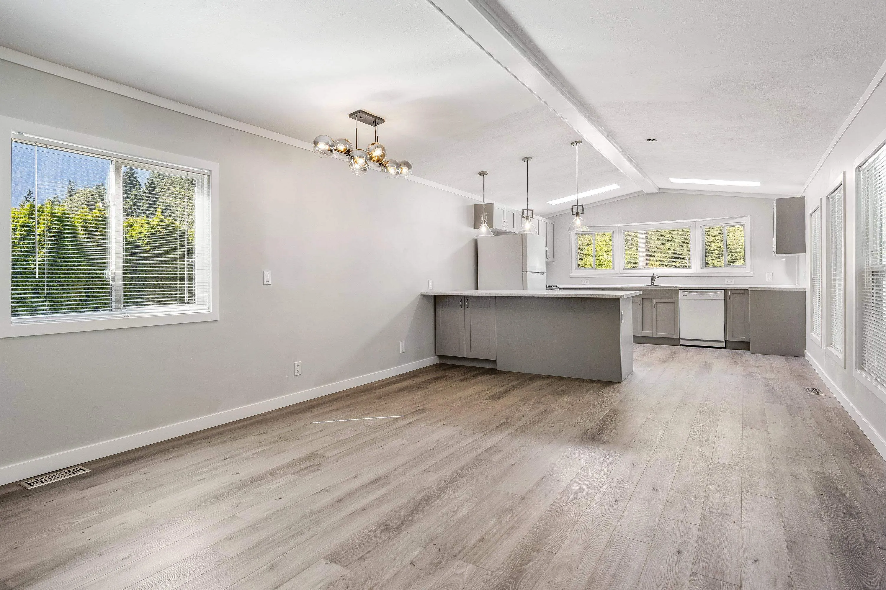 30 65367 Kawkawa Lake Road