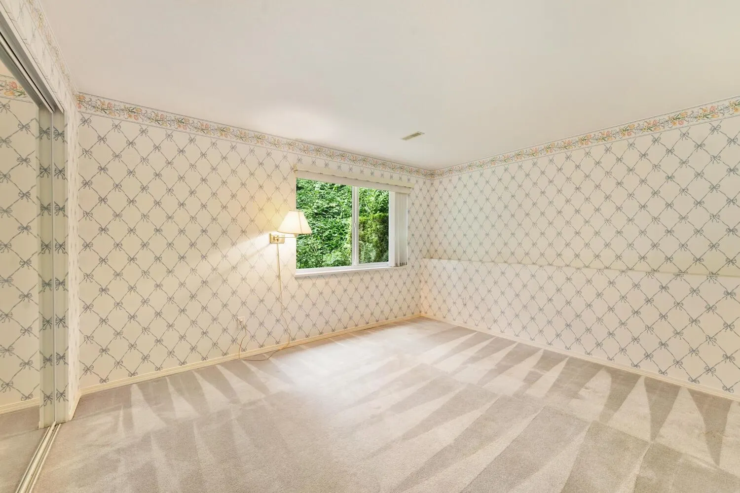 105 101 Parkside Drive