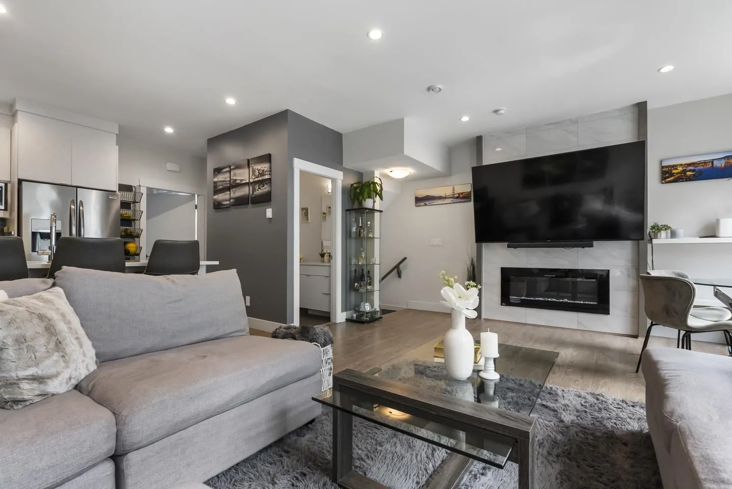 10 11267 133 Street