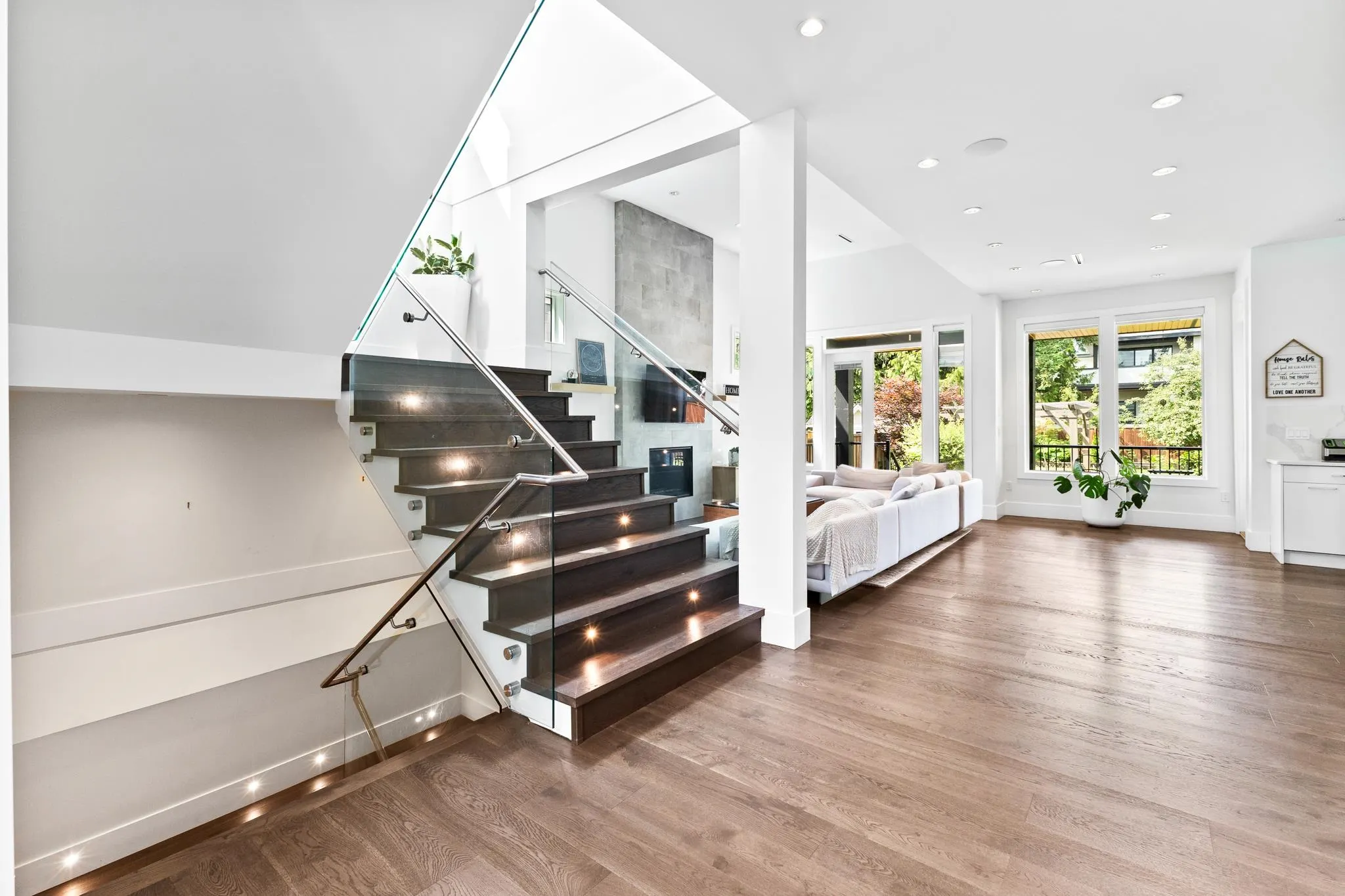 684 Porter Street