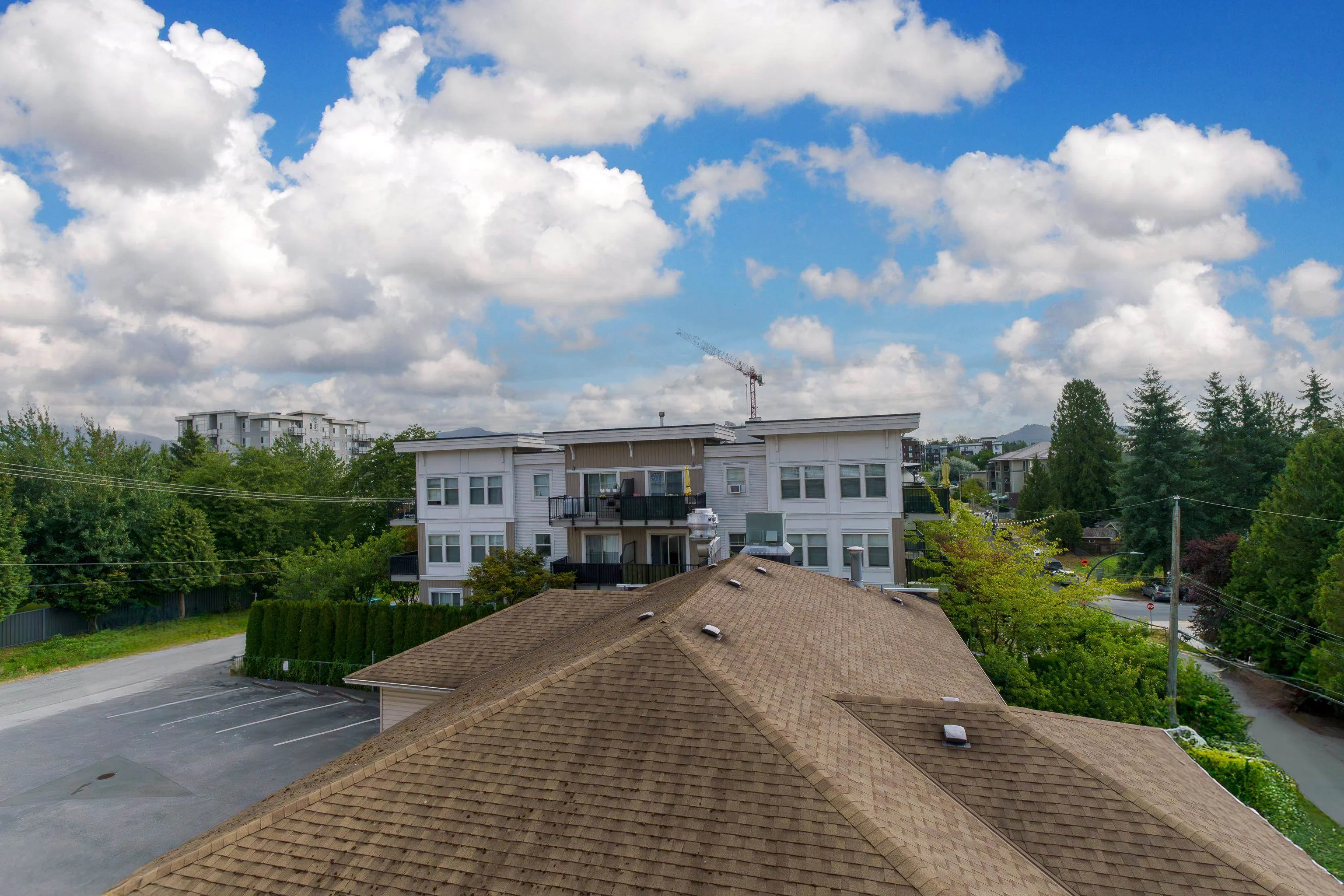 401 22230 North Avenue