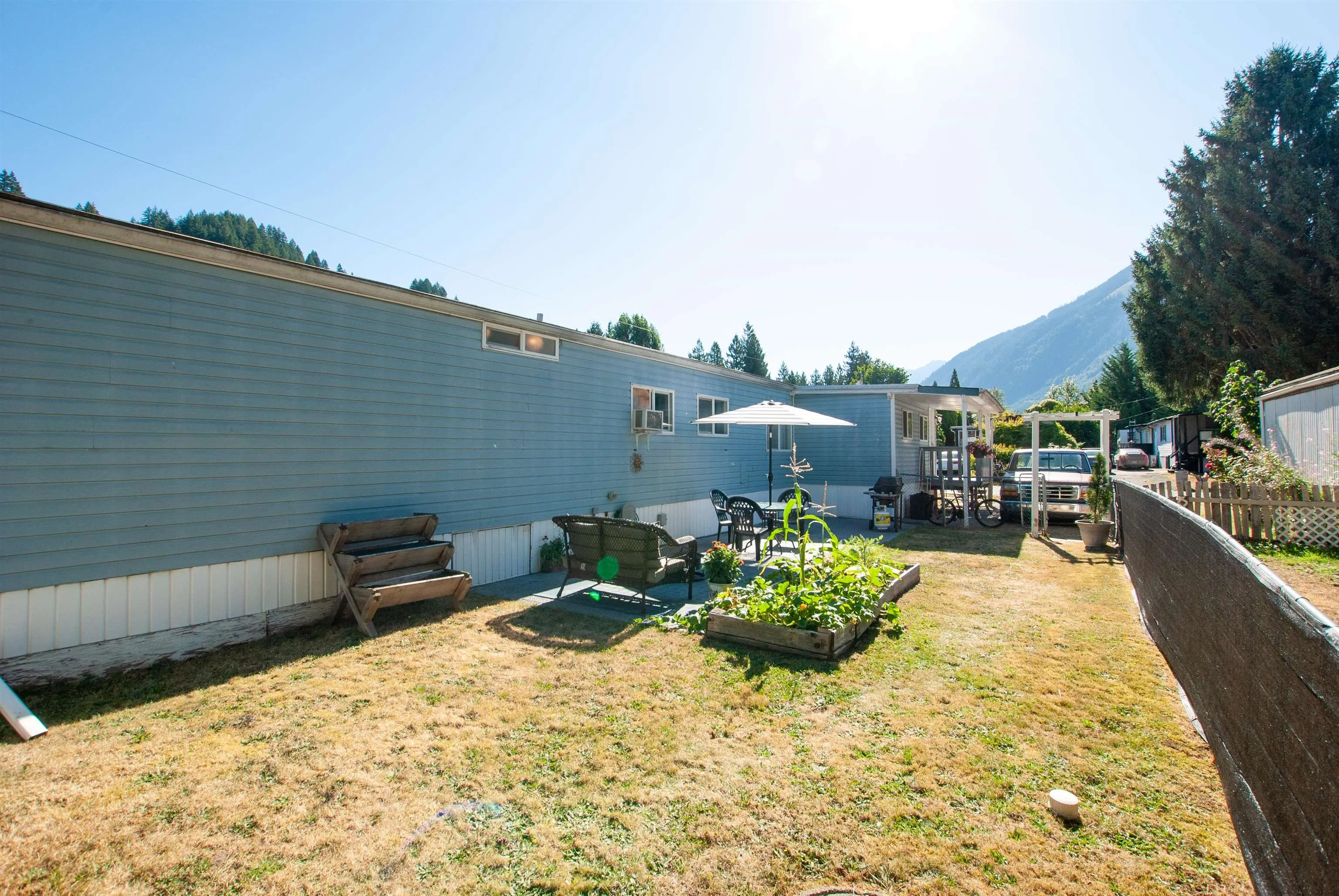 53 46484 Chilliwack Lake Road