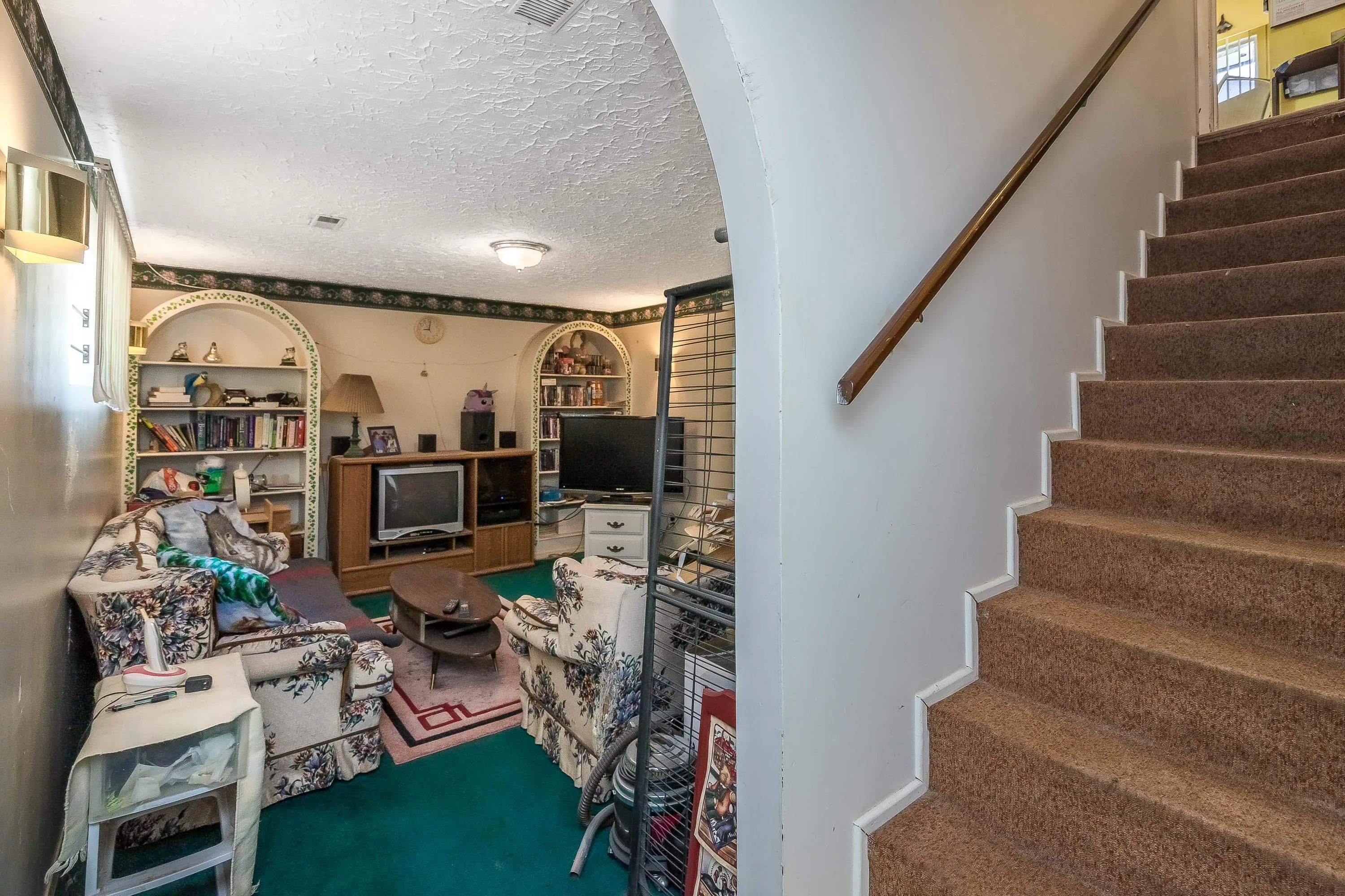 1831 Mckenzie Road