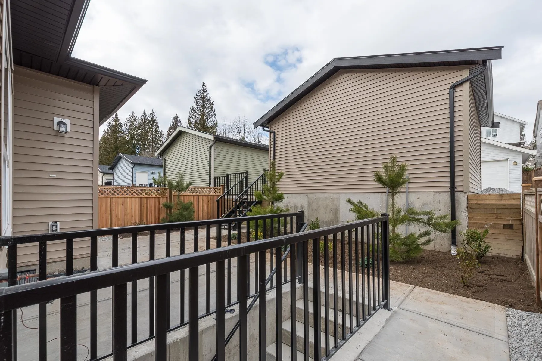3427 Victoria Drive