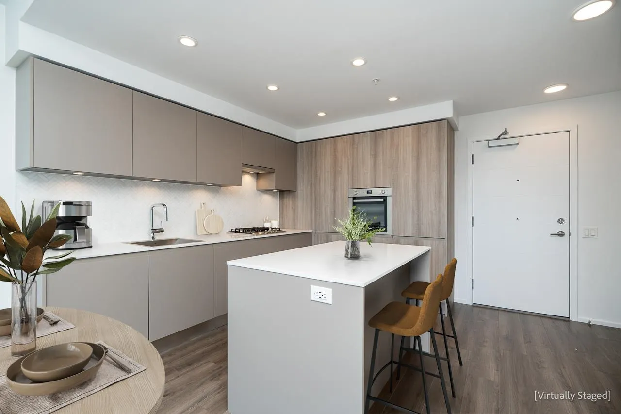 708 3809 Evergreen Place