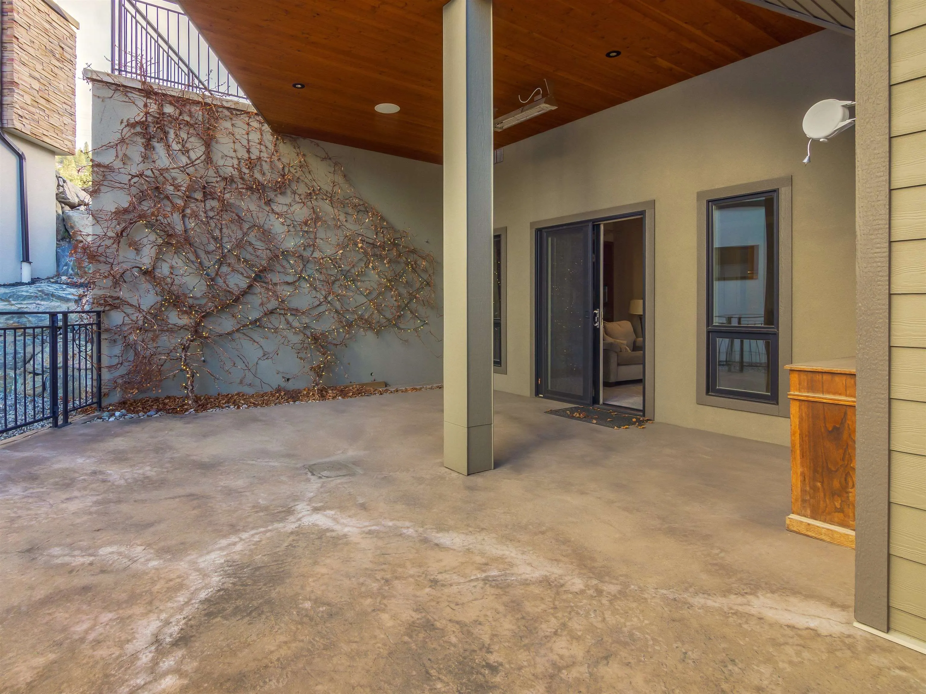 2871 Partridge Drive