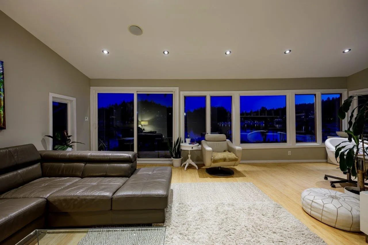 2730 Panorama Drive