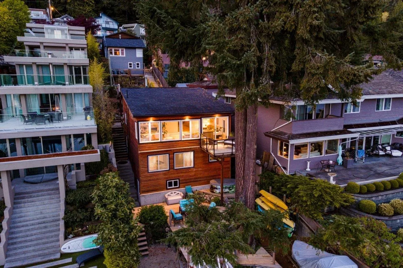 2730 Panorama Drive