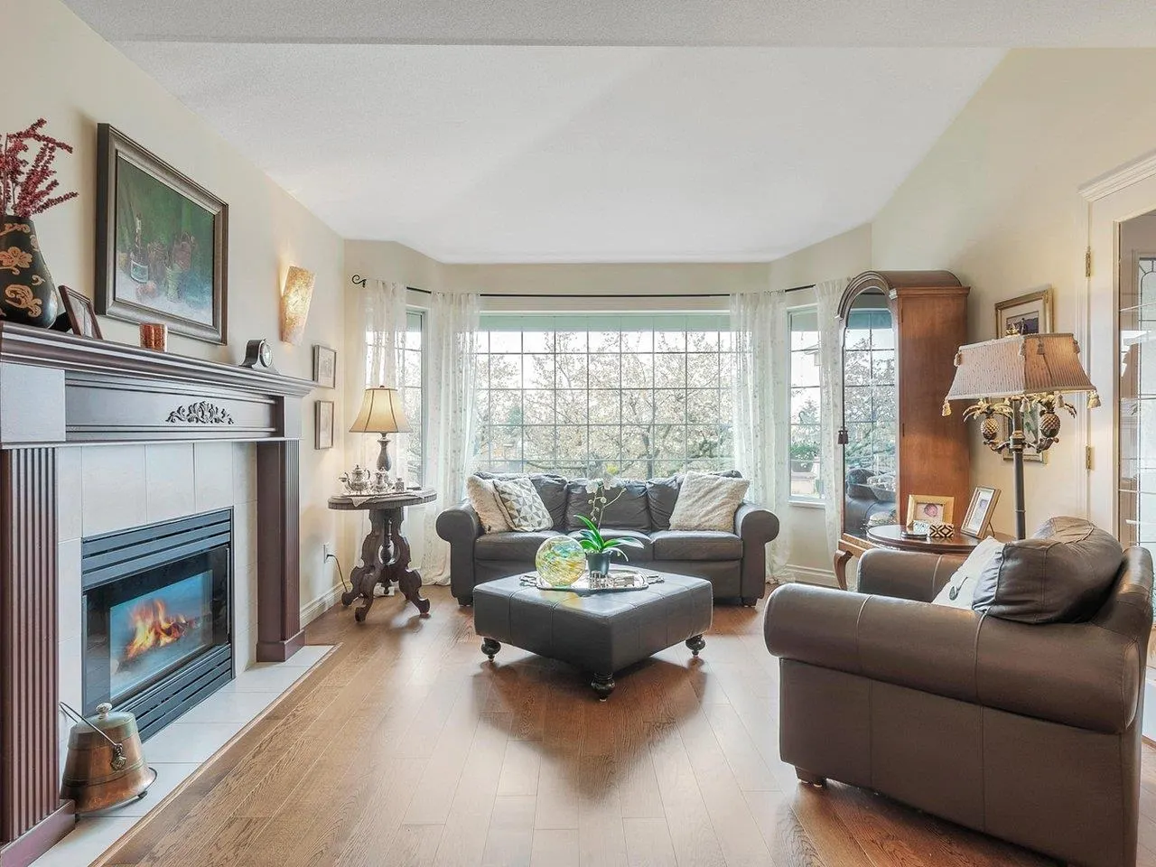 2817 Greenbrier Place