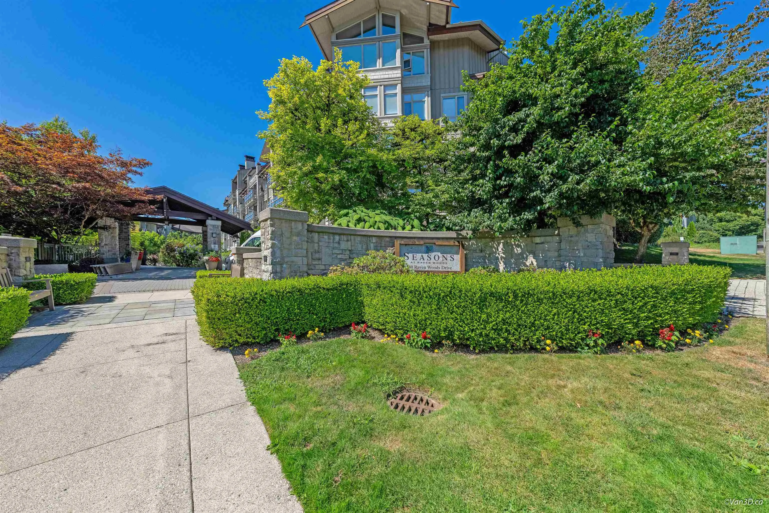 309 580 Raven Woods Drive