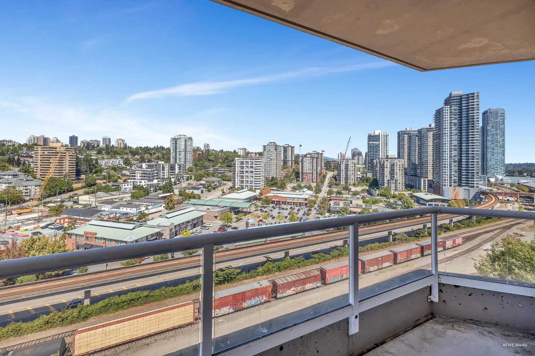 1605 1185 Quayside Drive