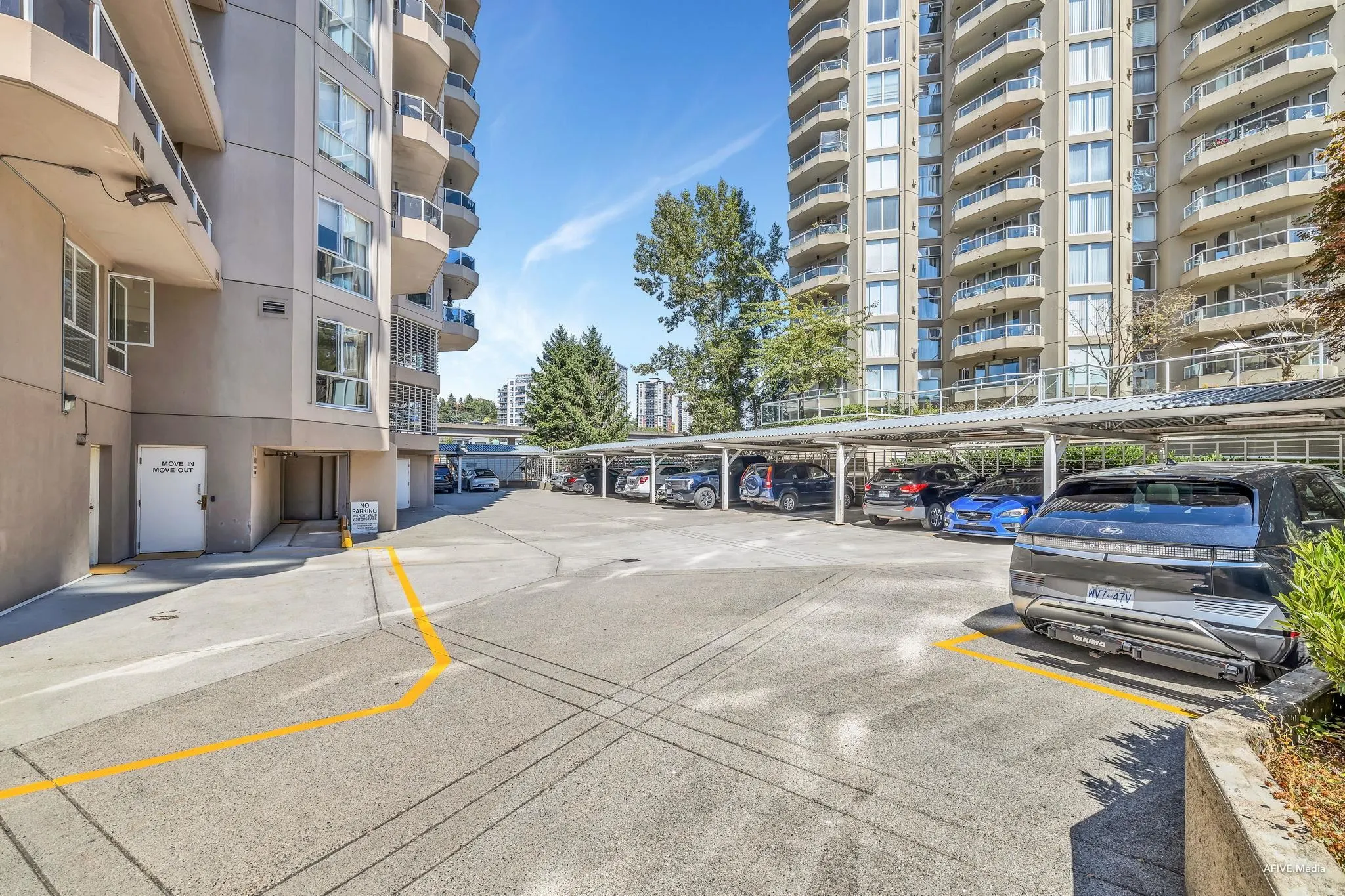 1605 1185 Quayside Drive