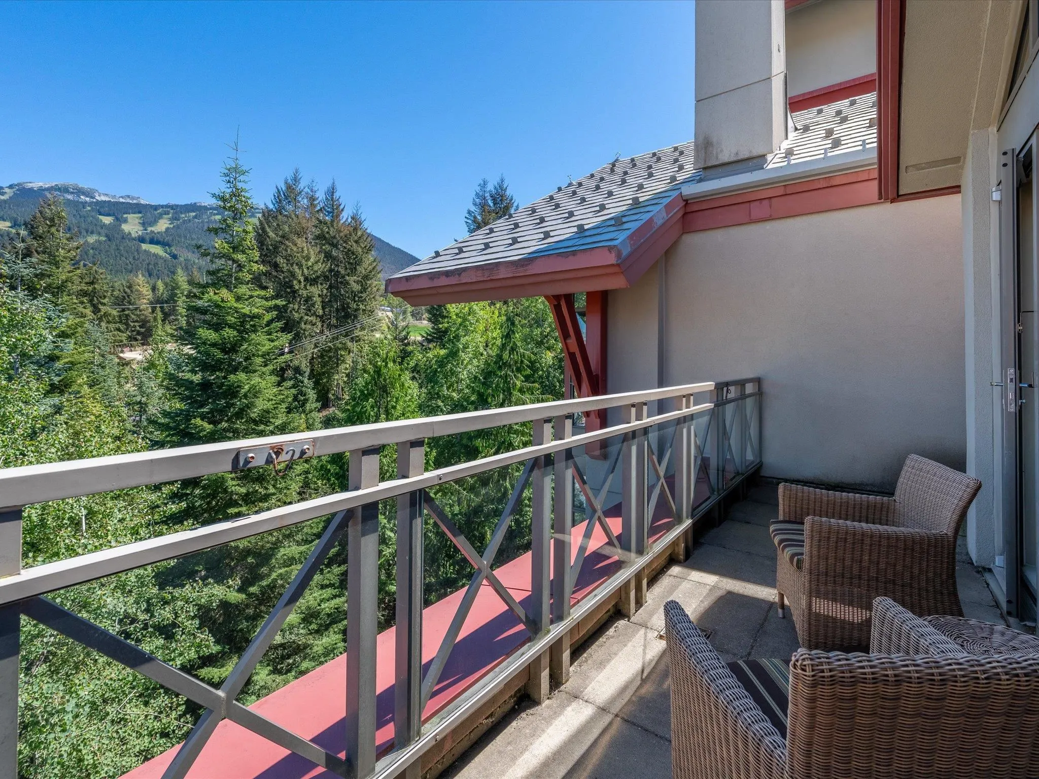 904 4090 Whistler Way