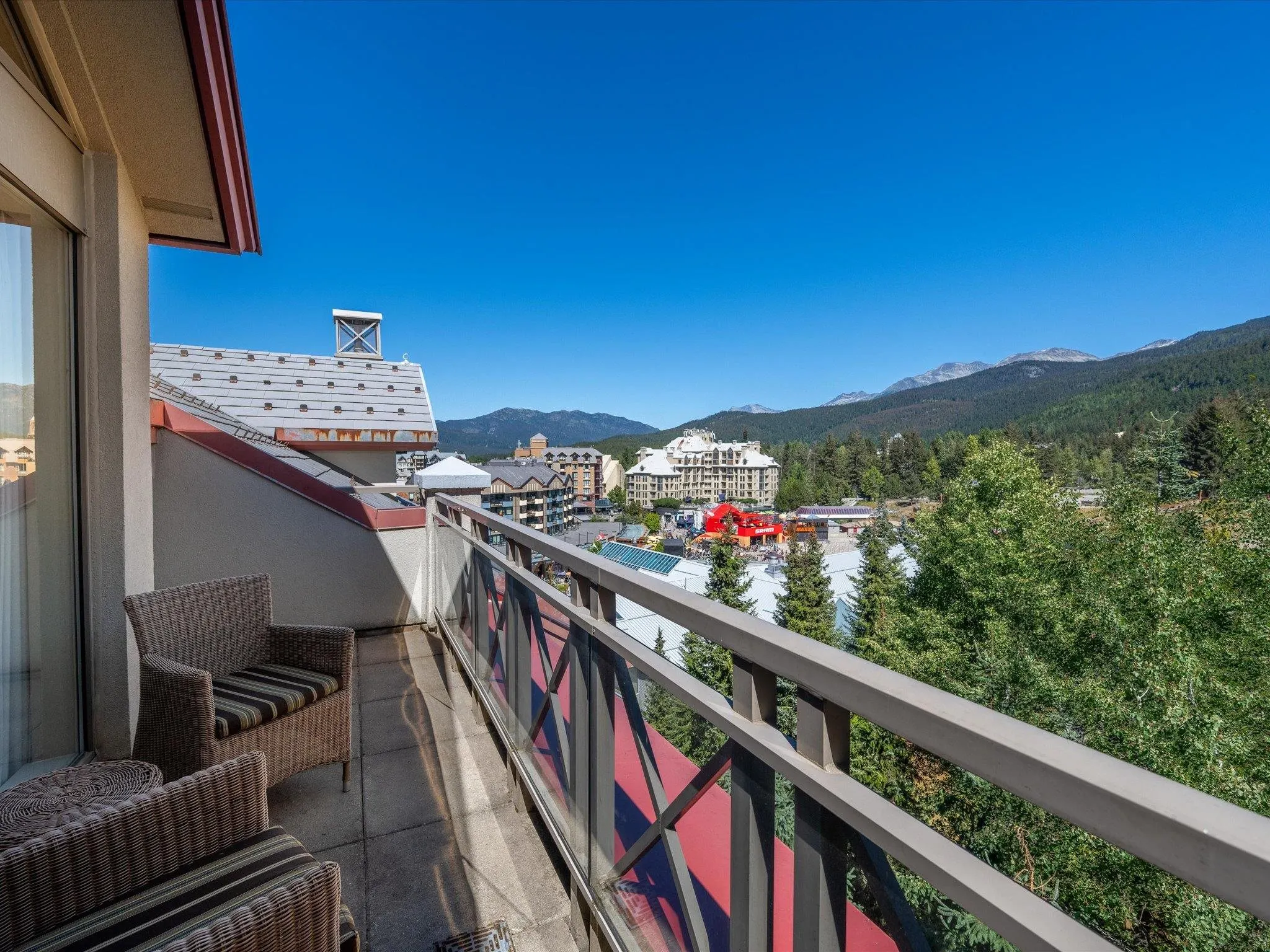 904 4090 Whistler Way