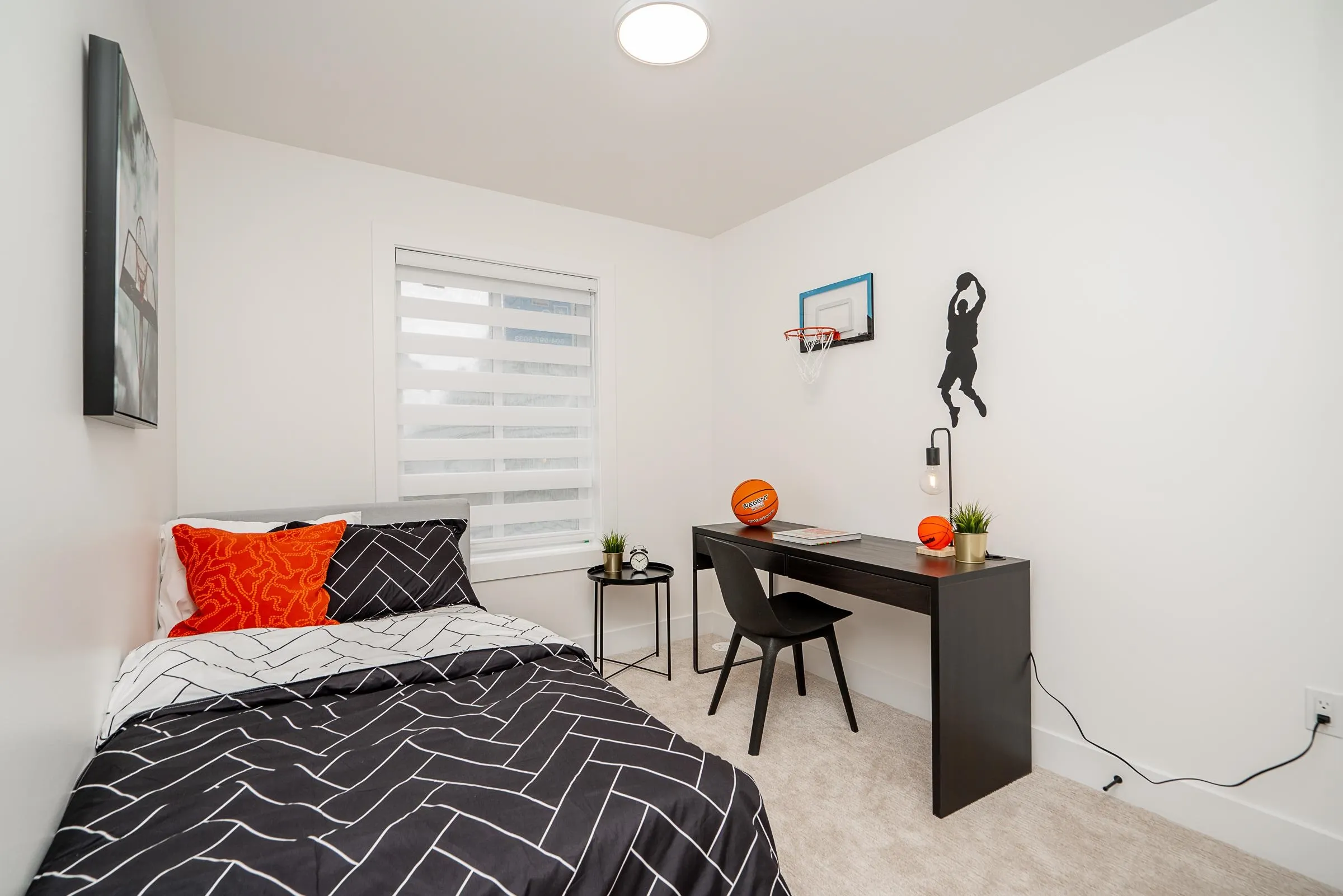 18 20463 70 Avenue