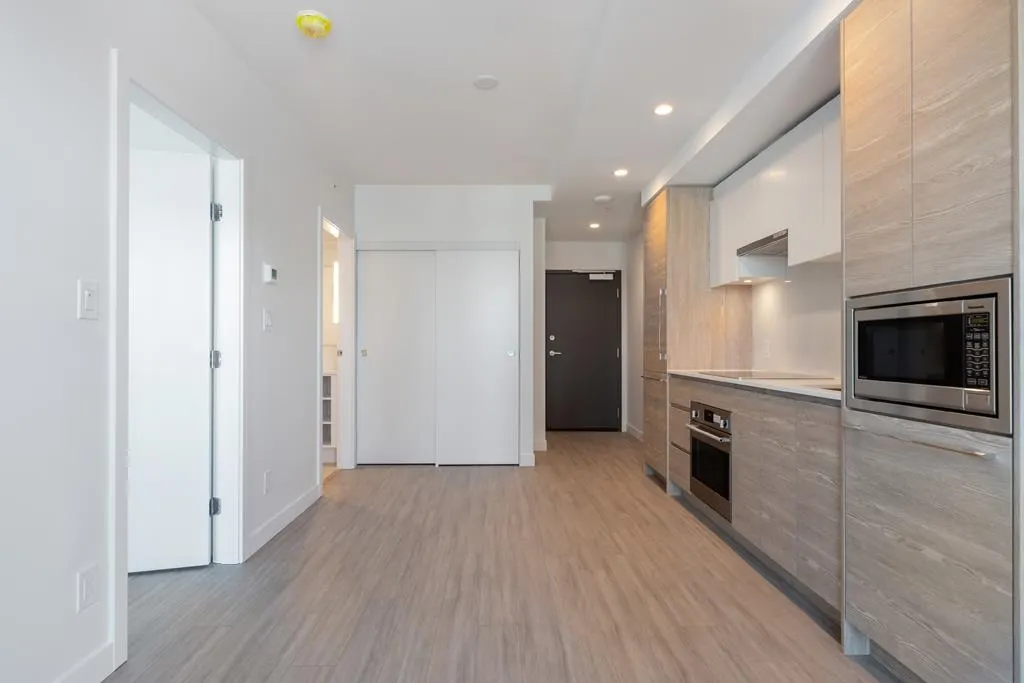706 13655 Fraser Highway