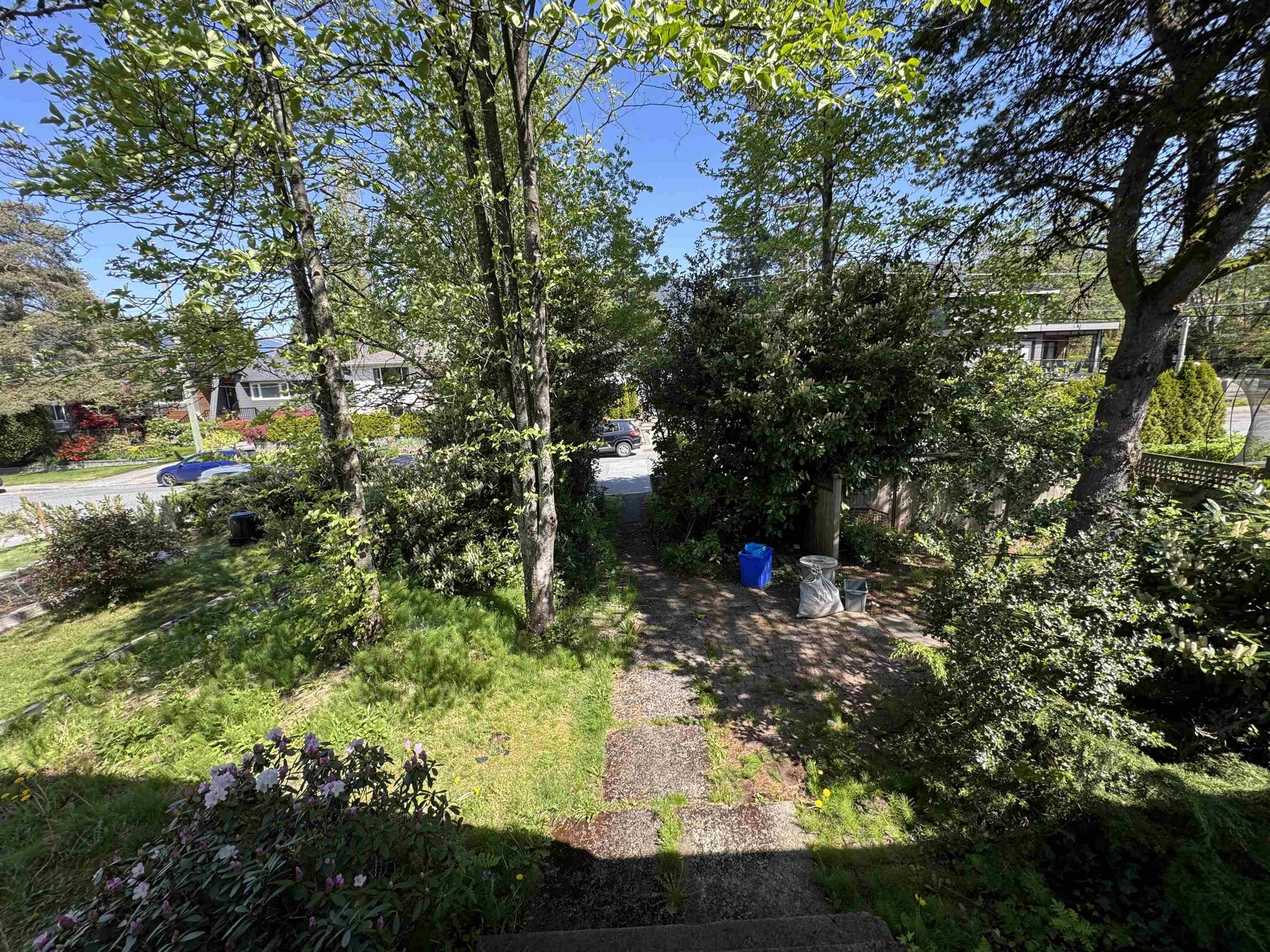 515 W 24th Street