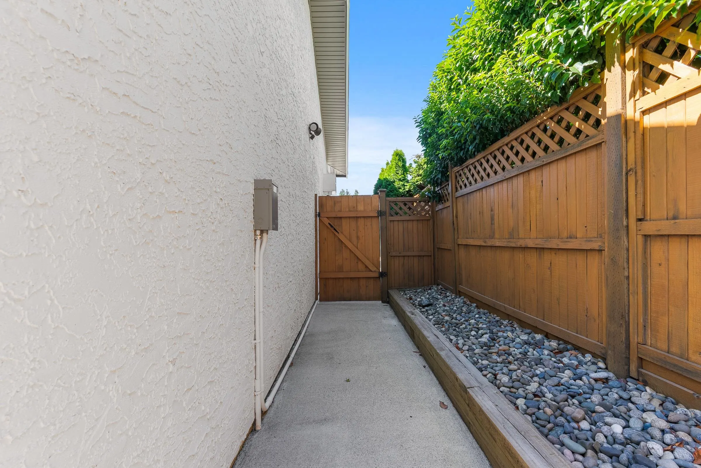 2350 Guilford Drive